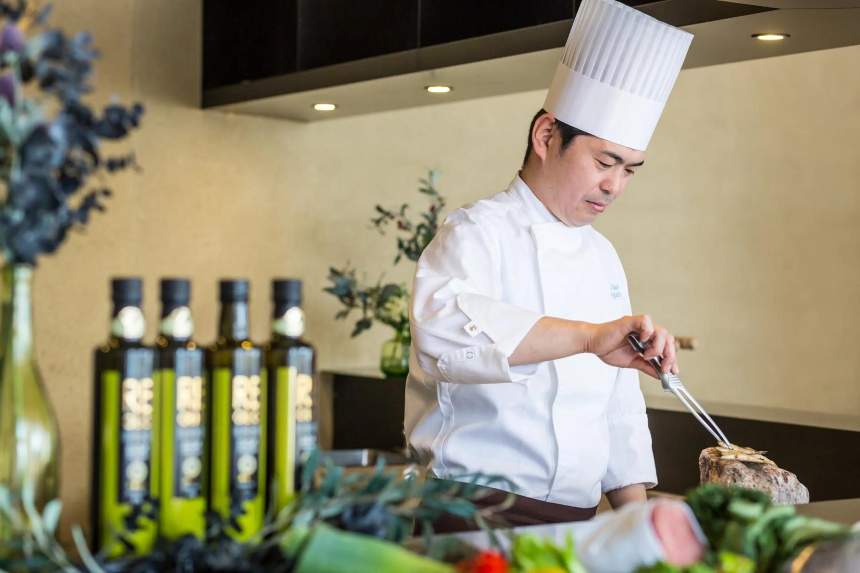 Restaurant/places to eat in Setre Marina Biwako