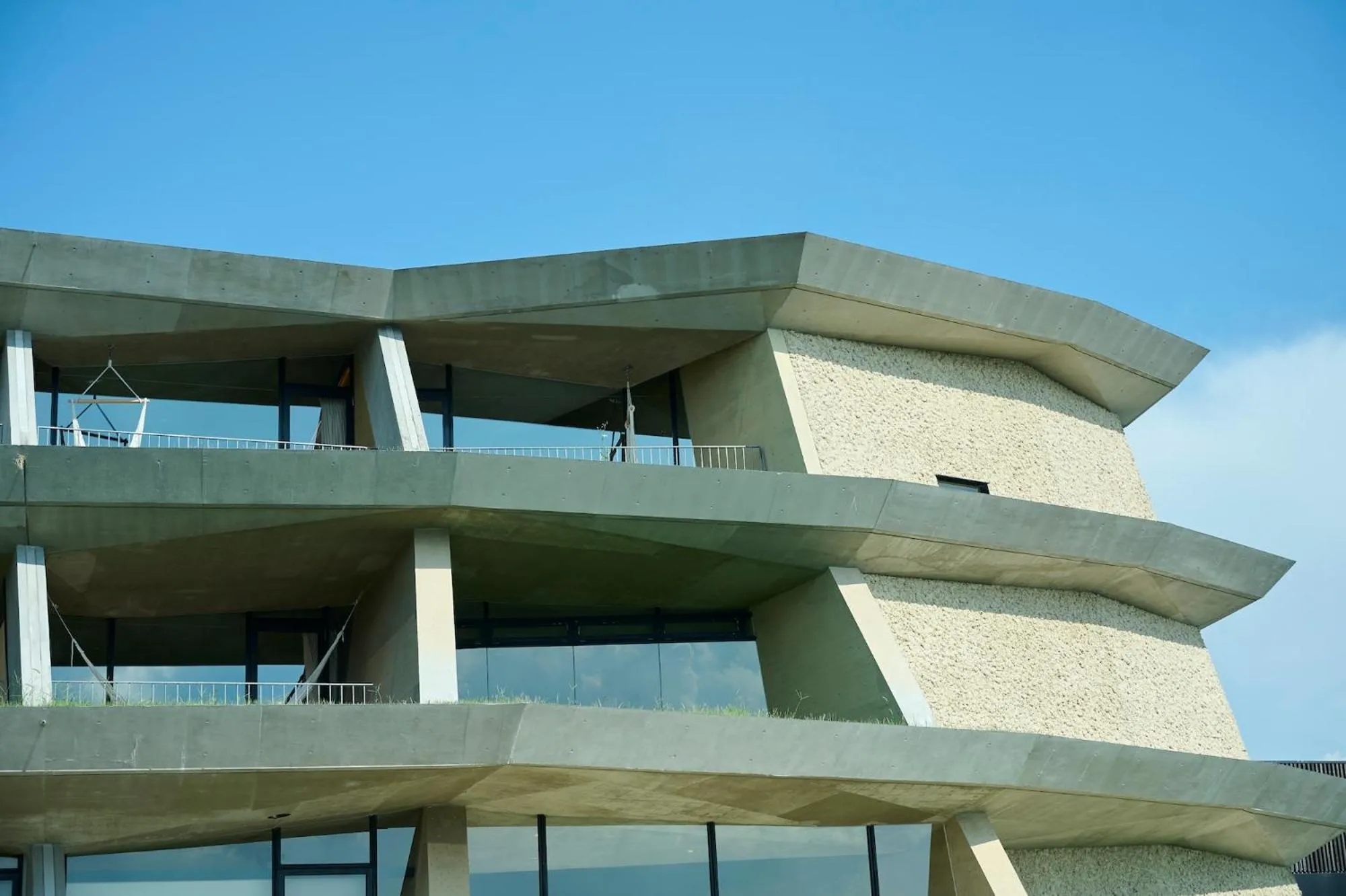 Property building in Setre Marina Biwako