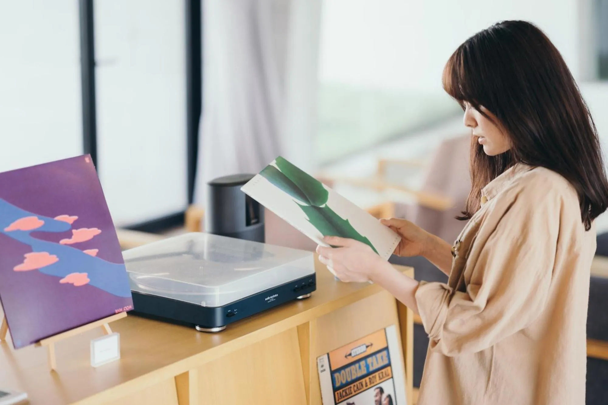 Communal lounge/ TV room in Setre Marina Biwako