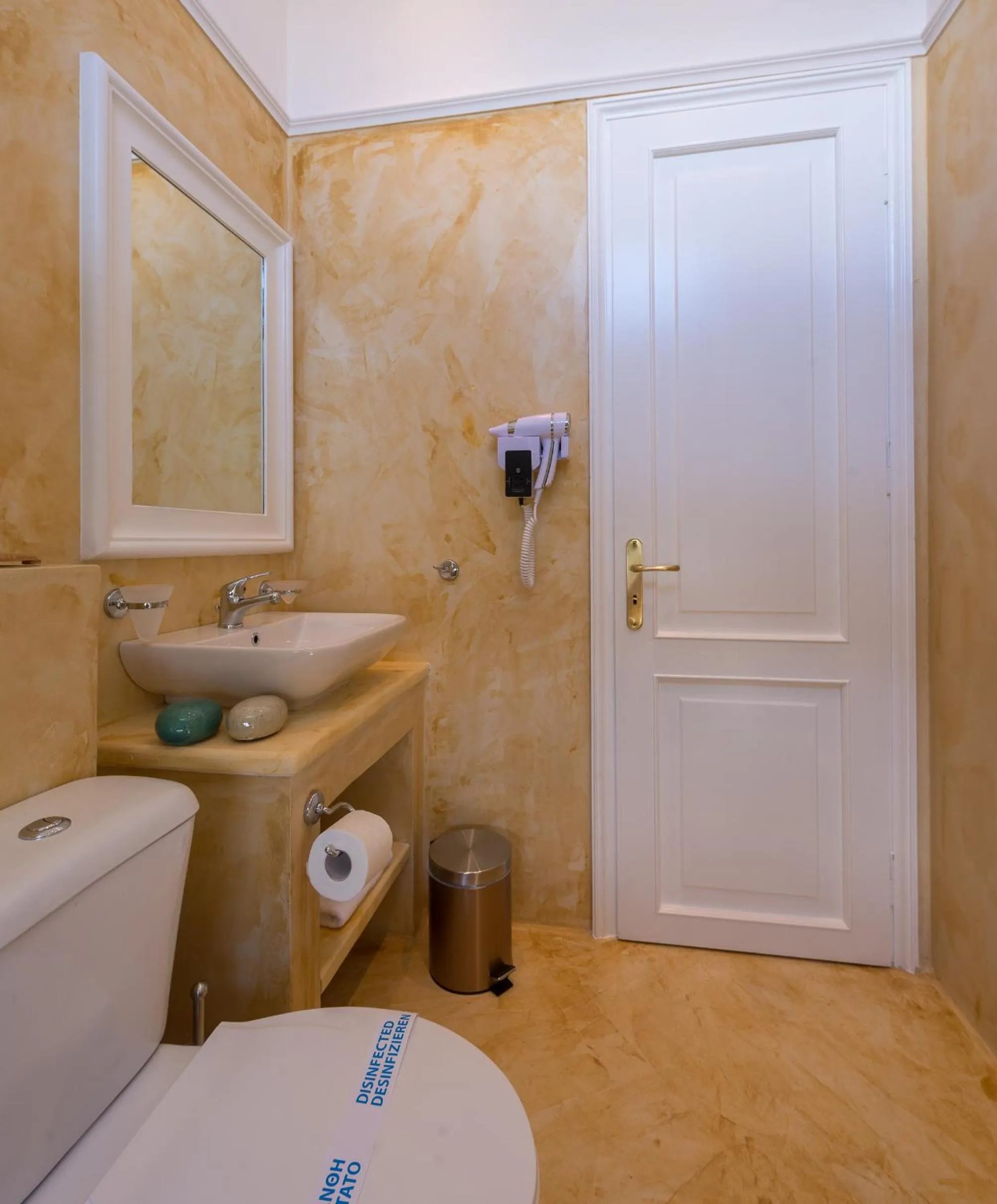 Bathroom in Palladian Home