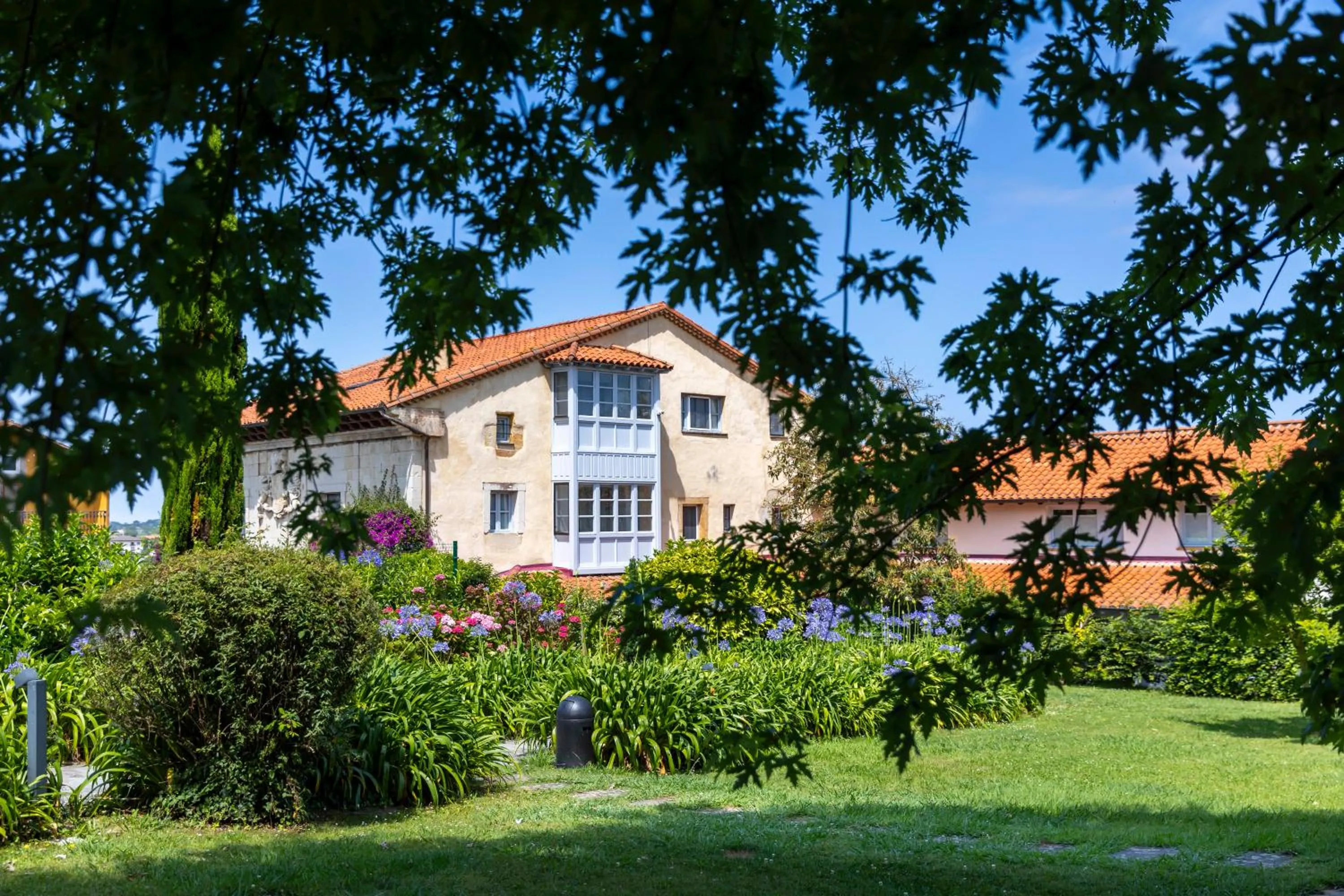 Facade/entrance in Casona Las Cinco Calderas