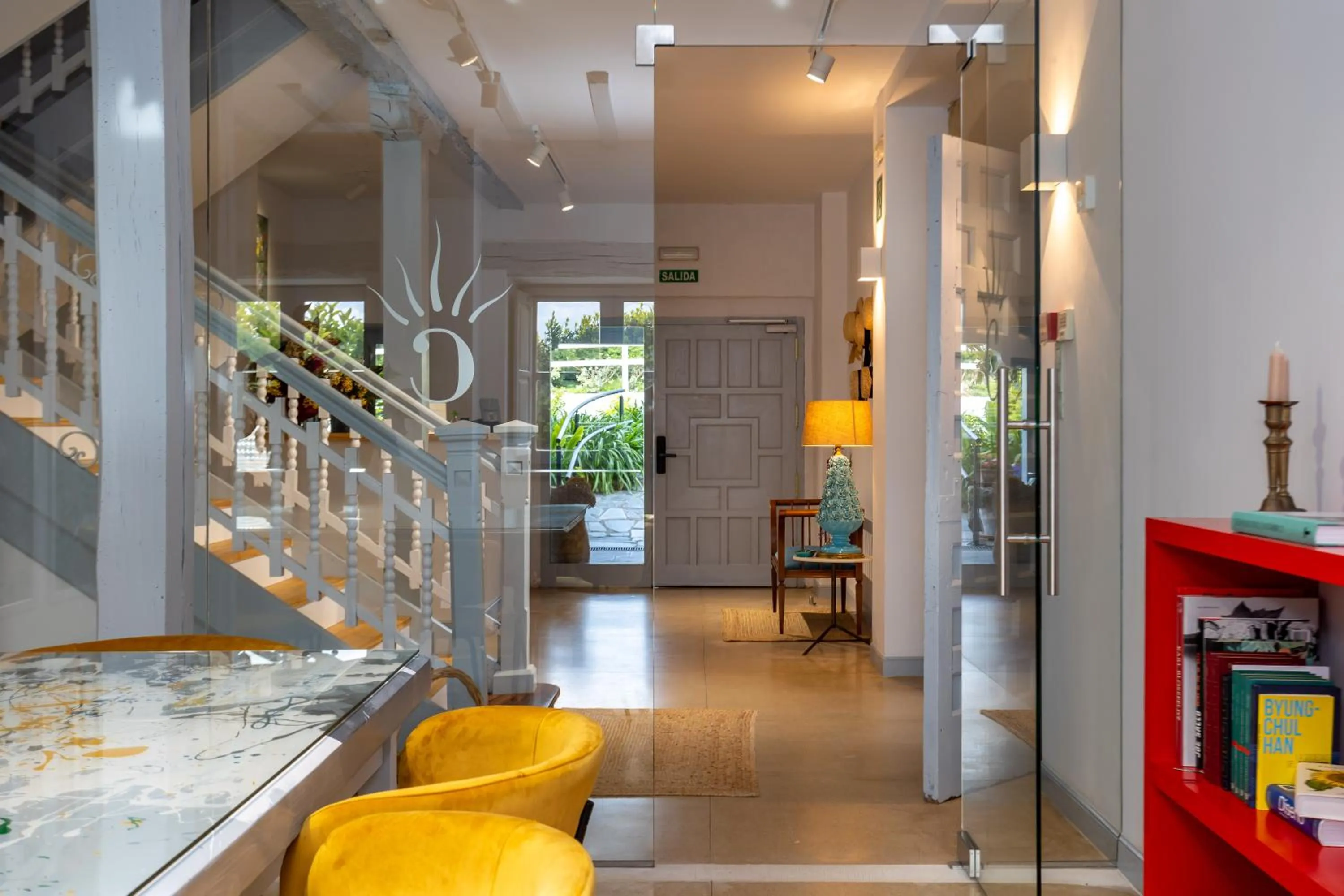 Library in Casona Las Cinco Calderas