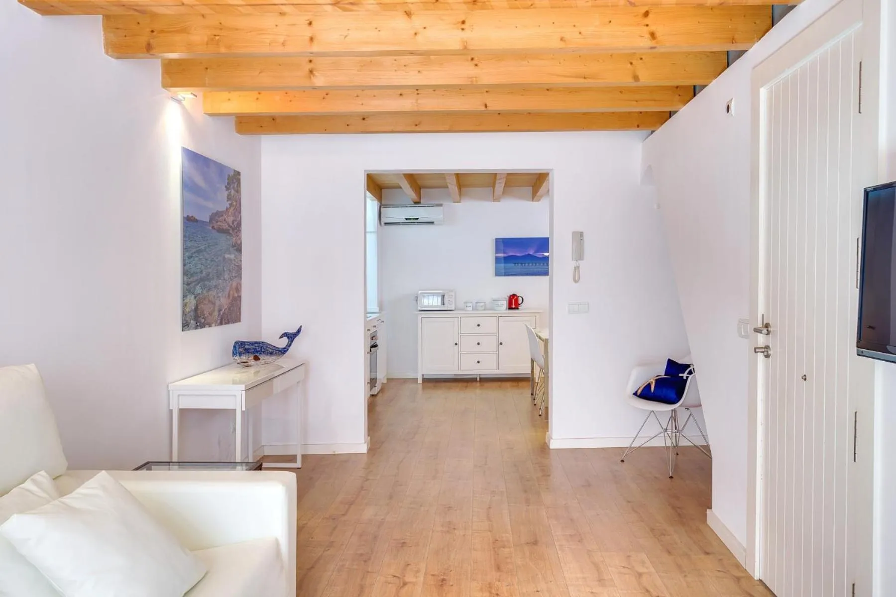 Kitchen or kitchenette in Urban Suites Palma - Turismo de Interior by PriorityVillas