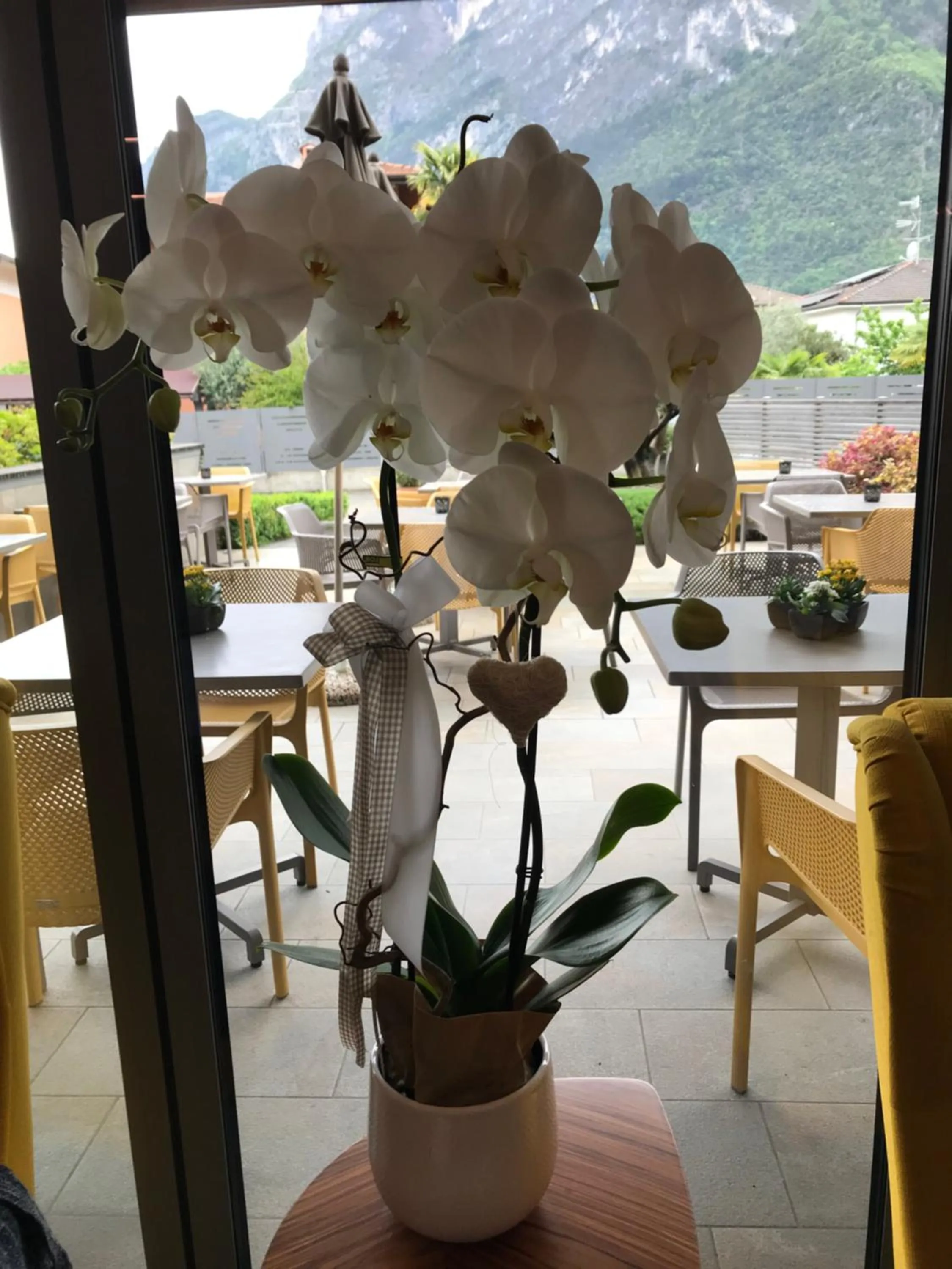 Patio in GardaBreak Rooms&Breakfast Holiday Apartments