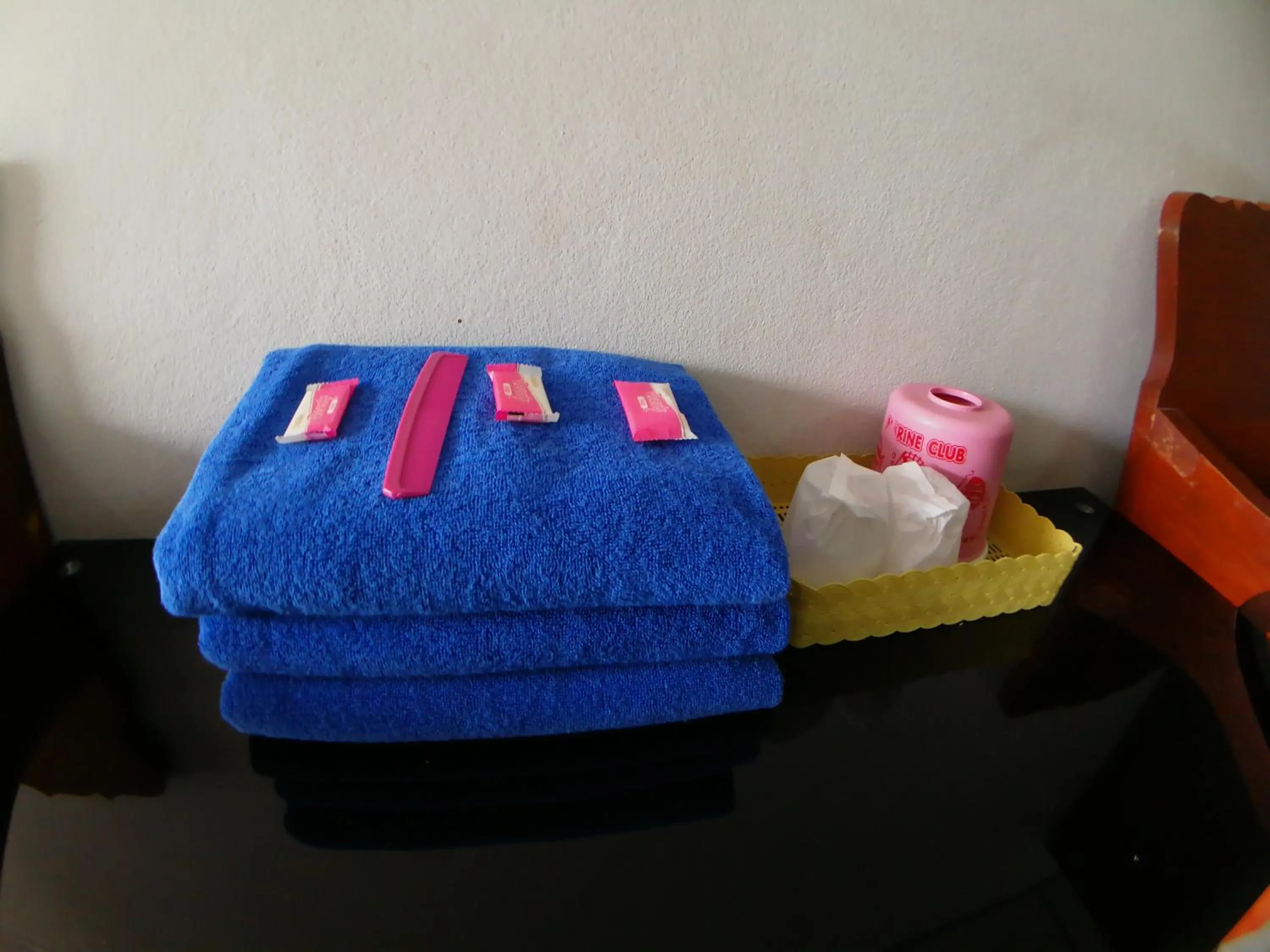 Photo of the whole room, Bed in PuengLuang Hotel