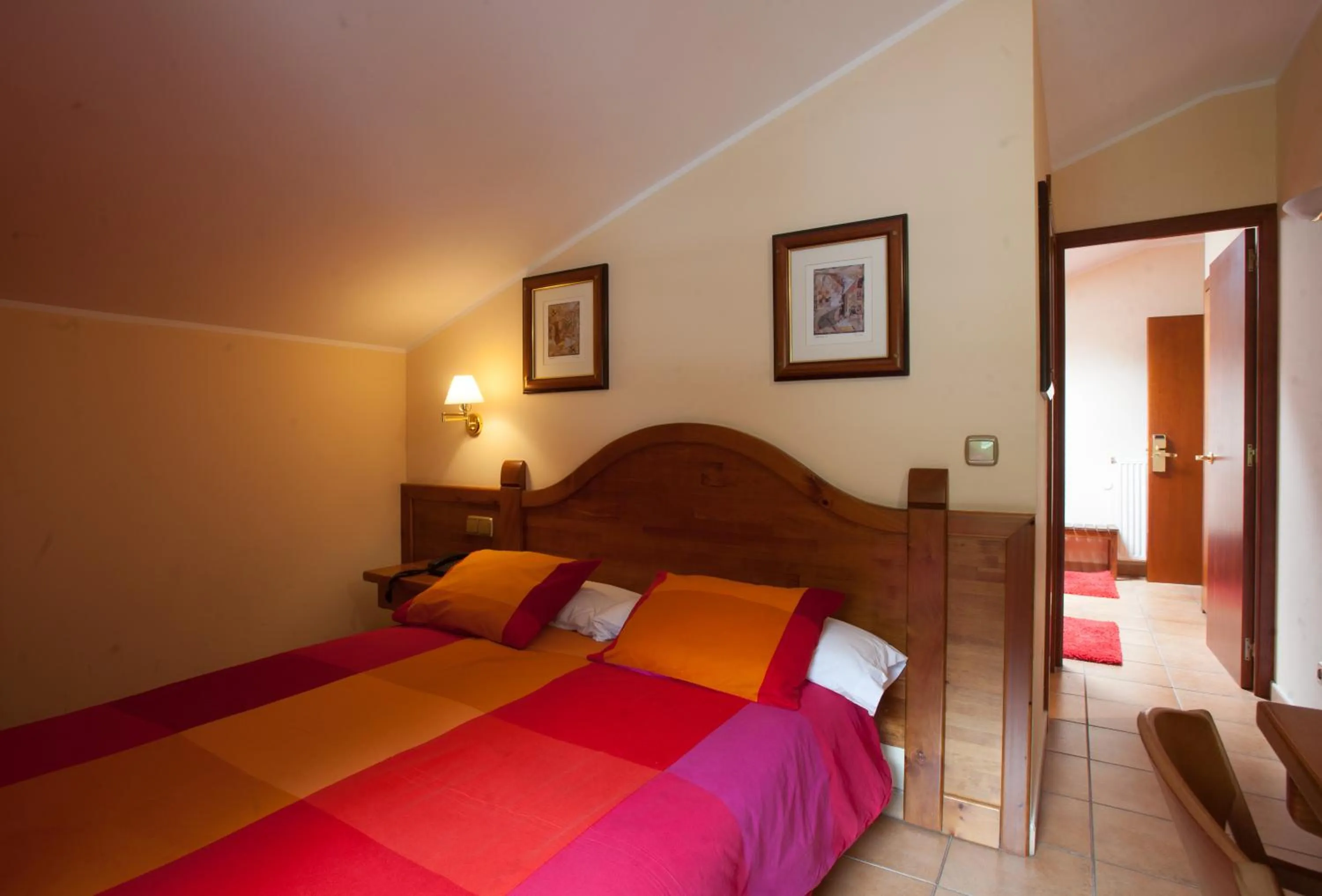 Photo of the whole room, Bed in Hotel Montané