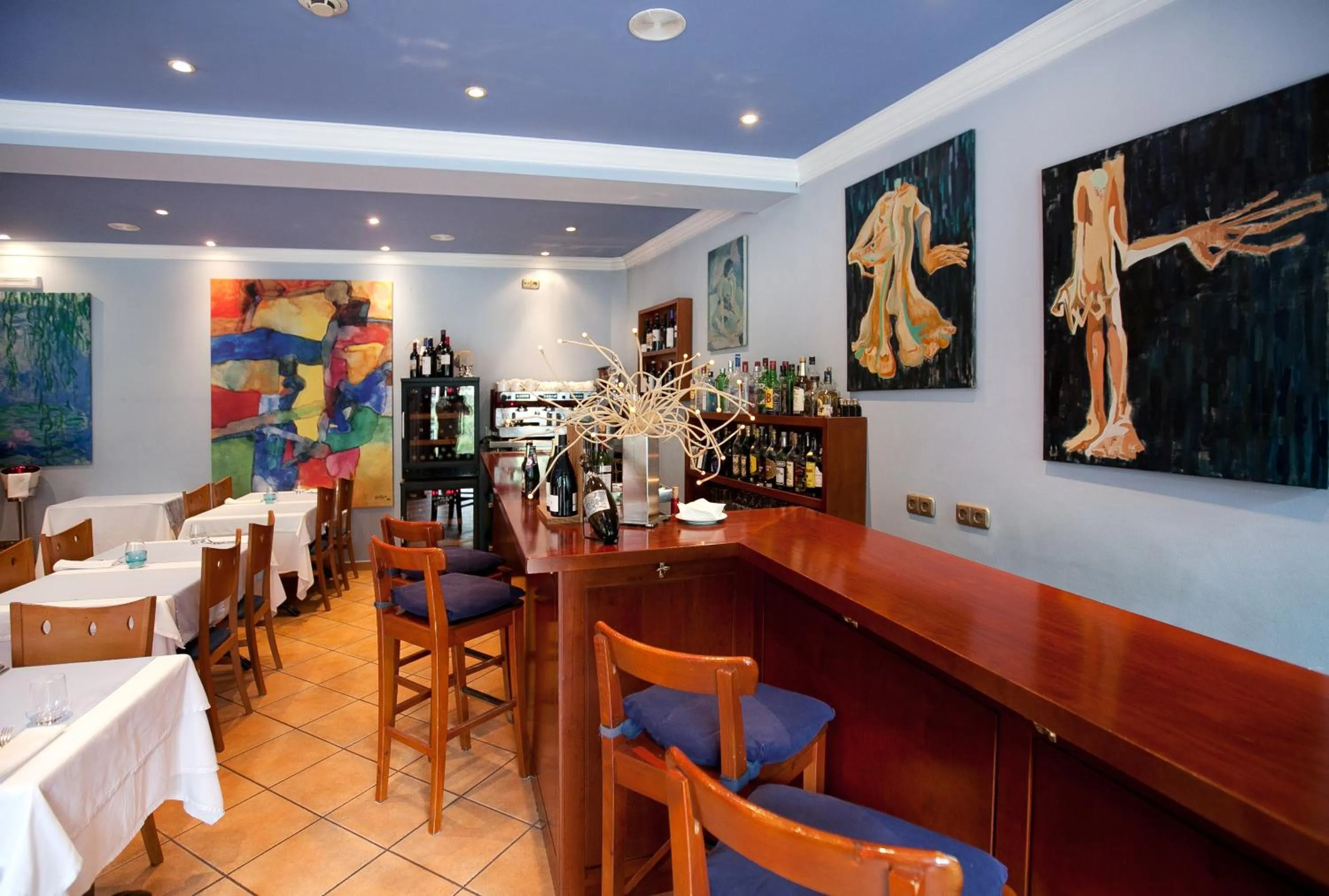 Lounge or bar in Hotel Montané