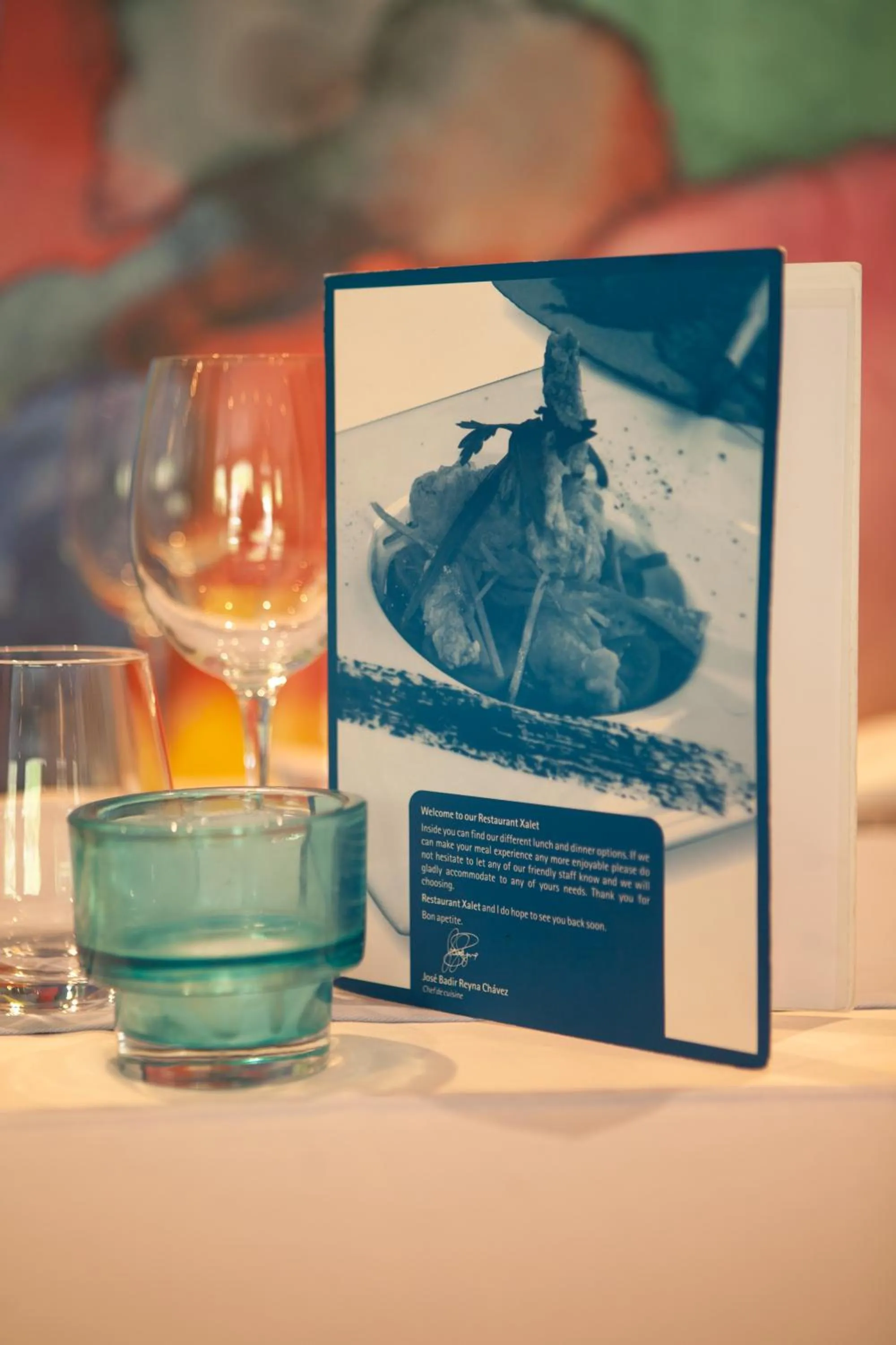 Logo/Certificate/Sign in Hotel Montané