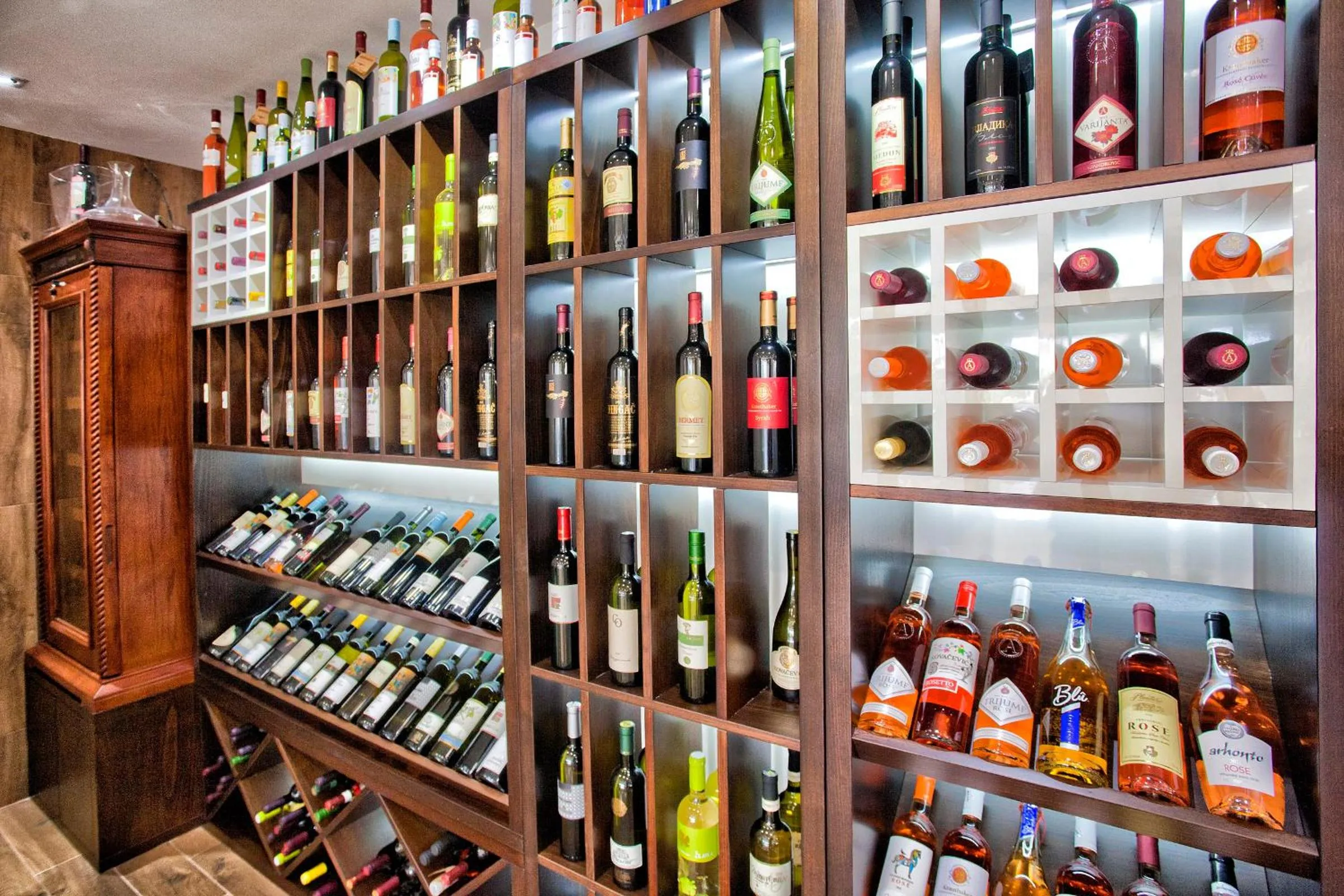 Alcoholic drinks in Wellness & Spa Hotel ACD