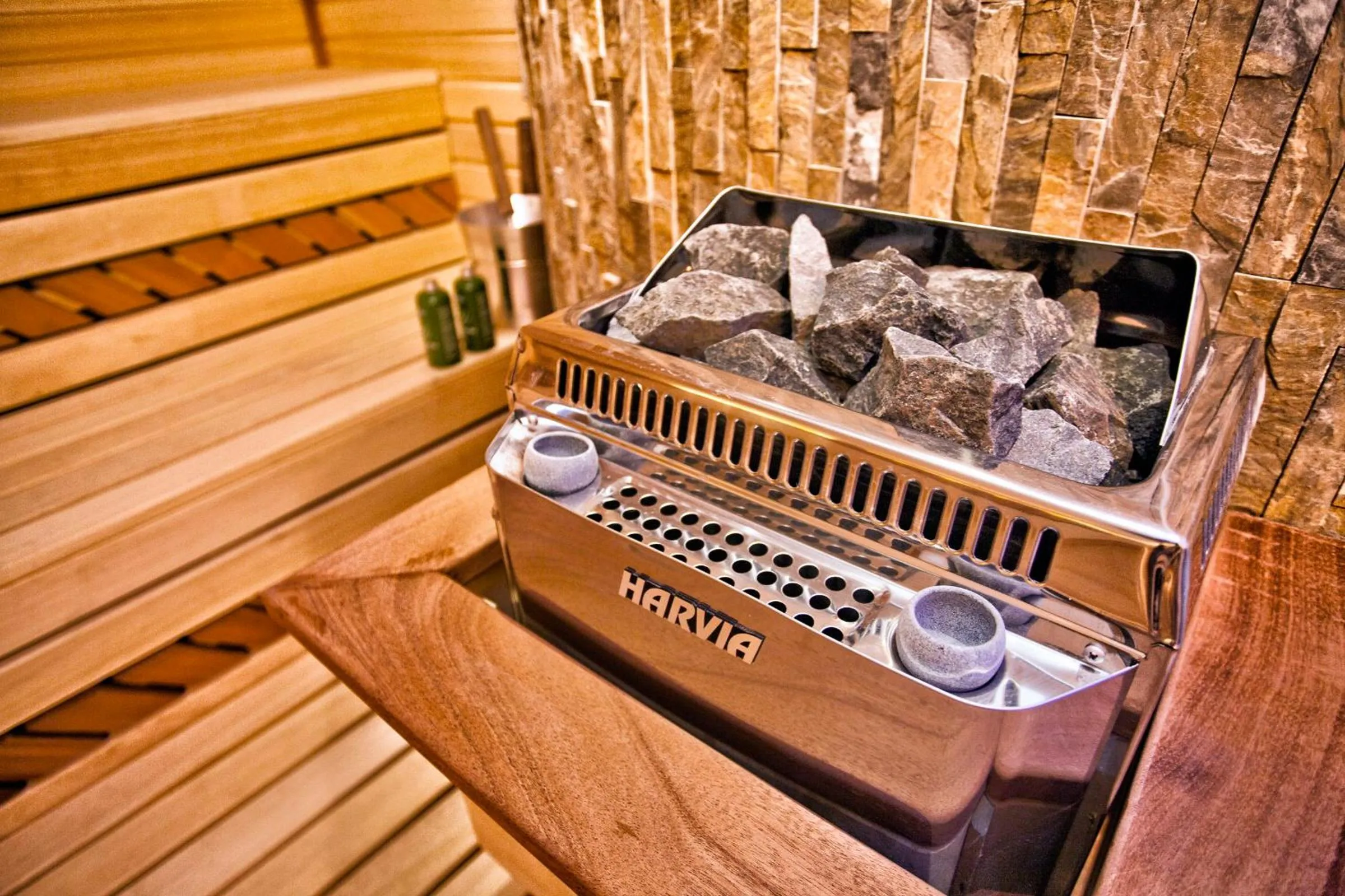 Spa and wellness centre/facilities in Wellness & Spa Hotel ACD