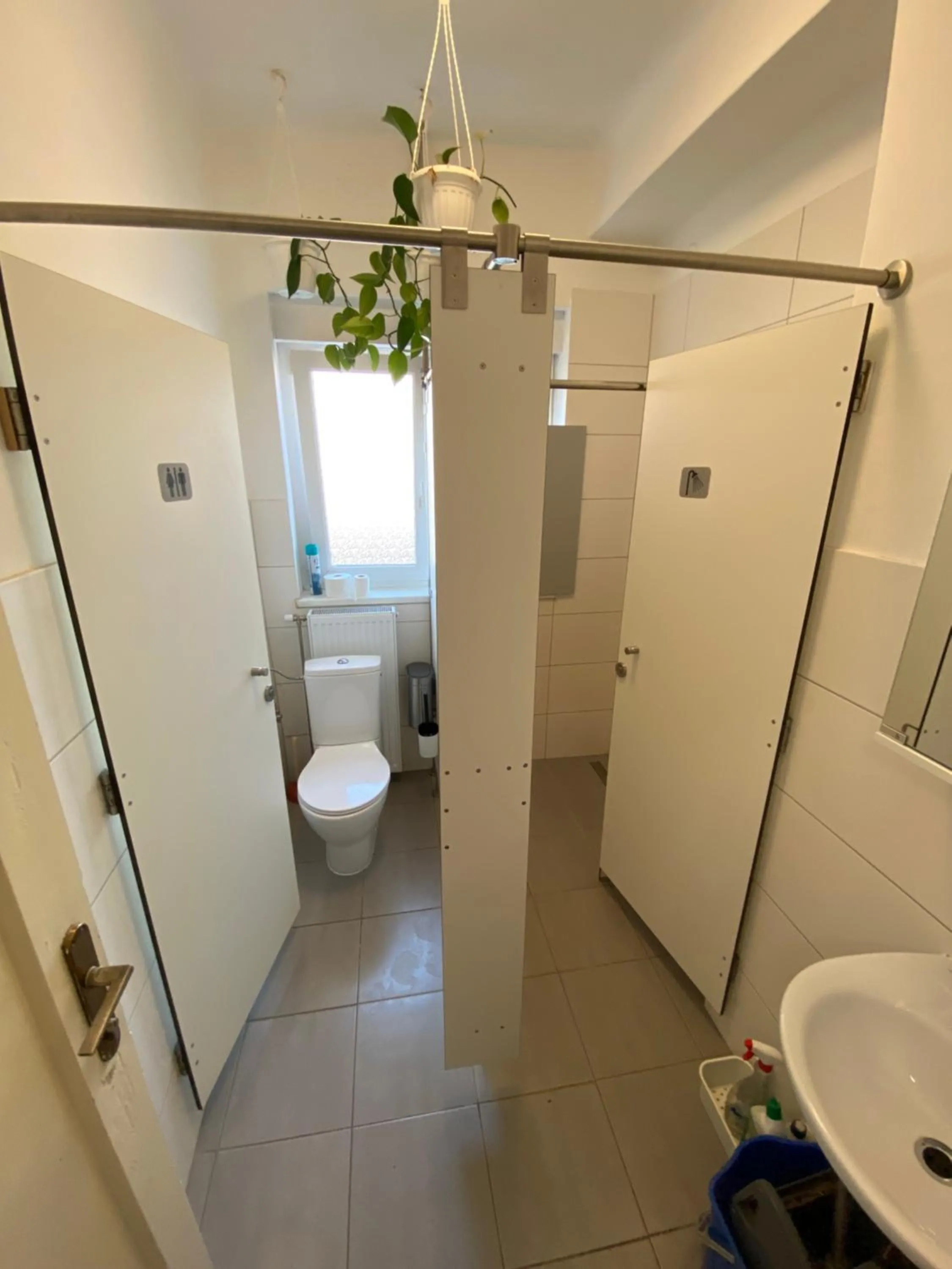 Bathroom in Family Guesthouse GreenSLO