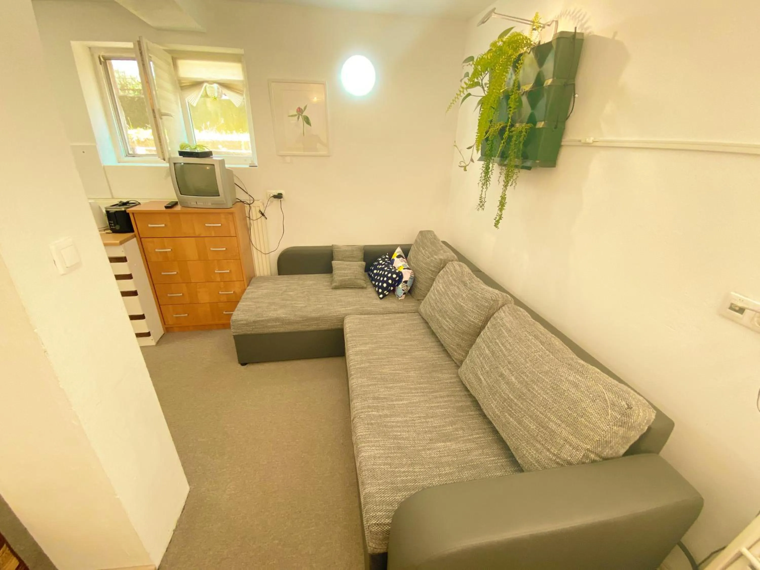 Family Guesthouse GreenSLO