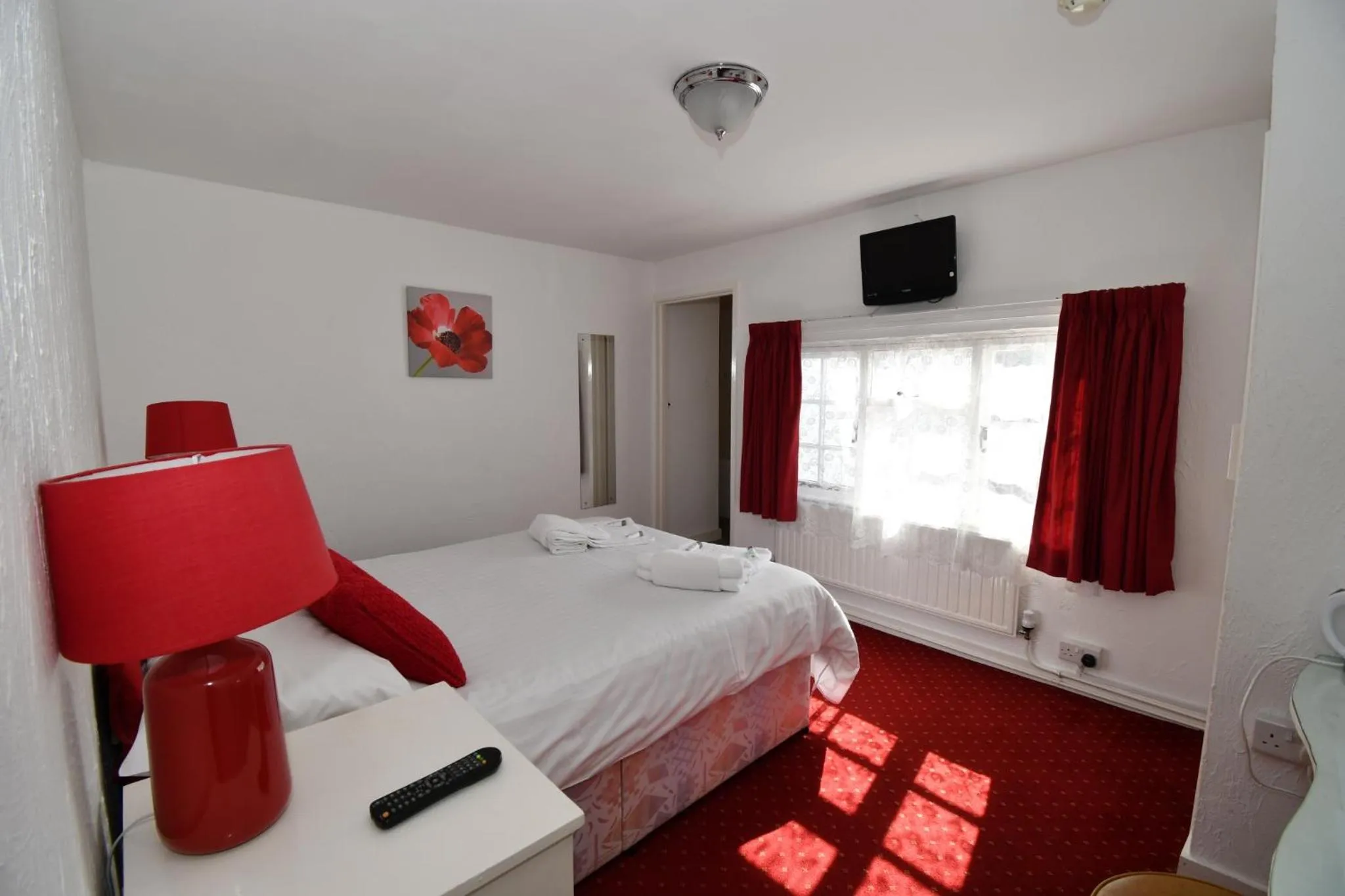 Bed in The Weary Friar Inn