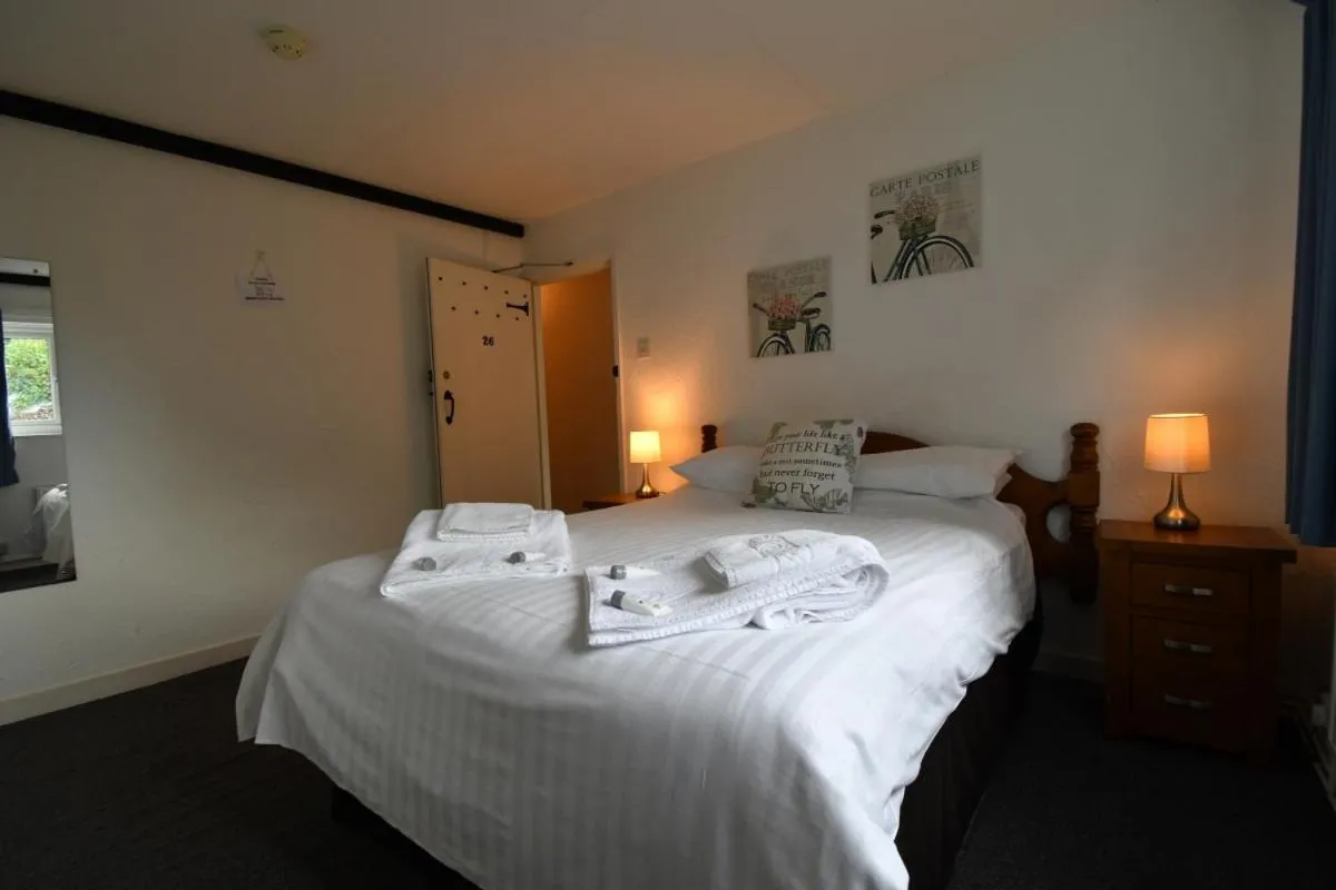 Bed in The Weary Friar Inn