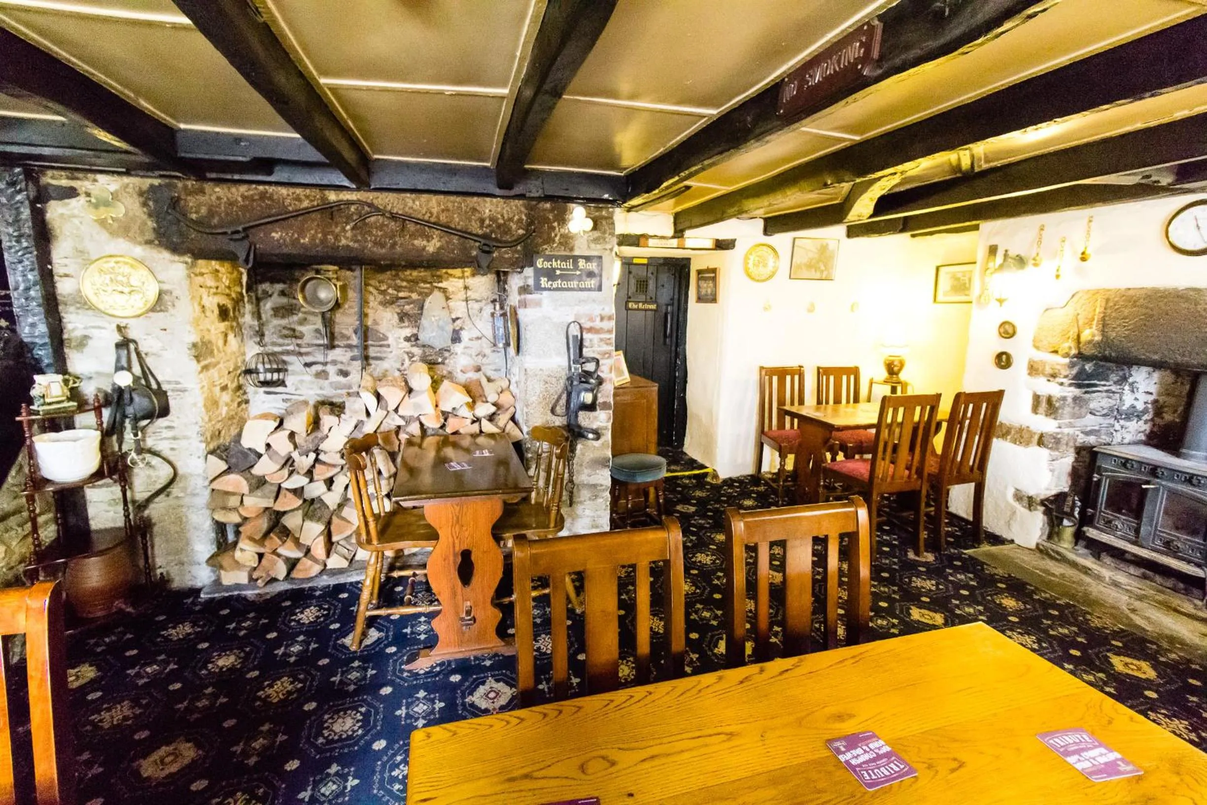 Restaurant/places to eat in The Weary Friar Inn