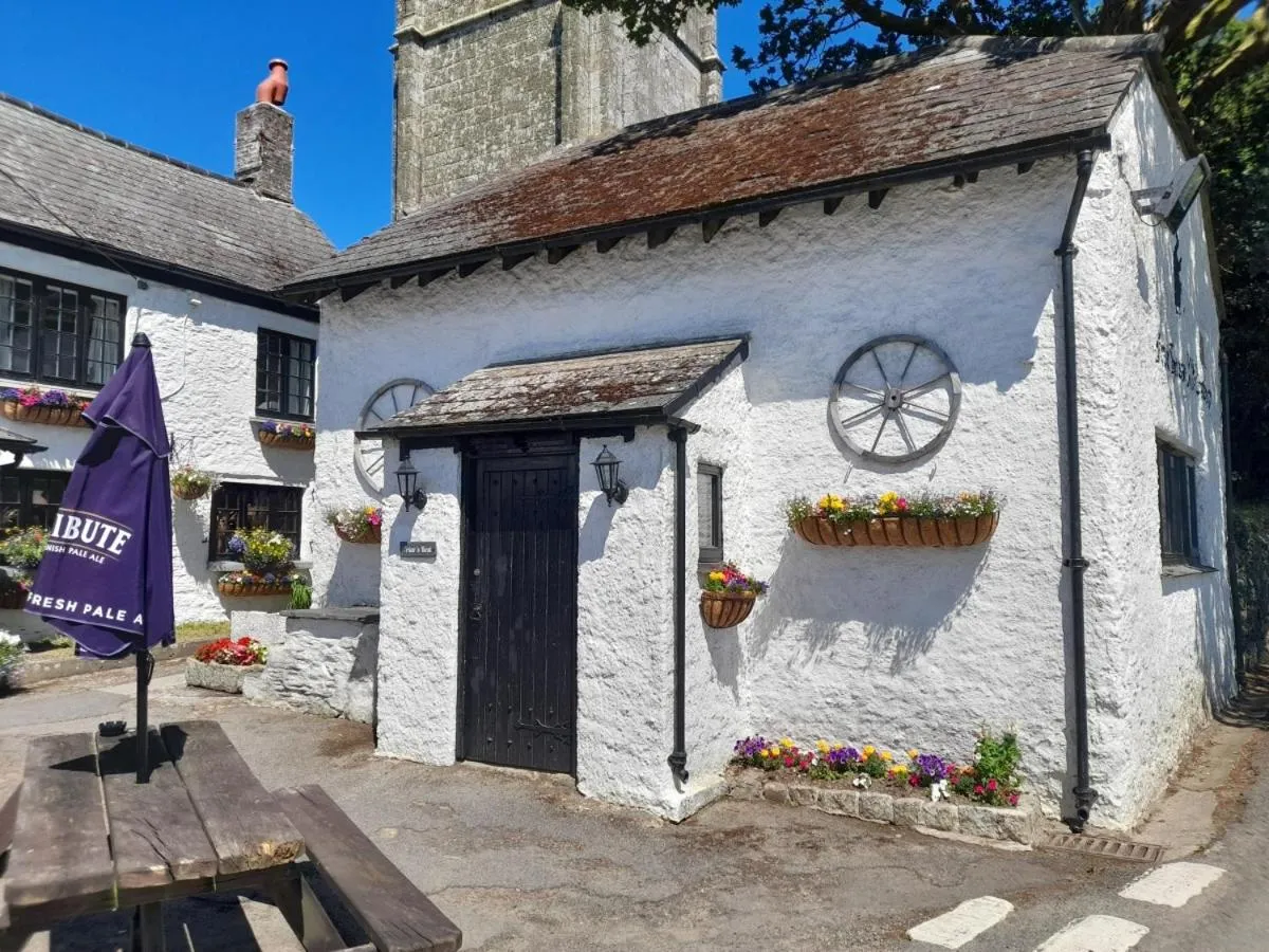 The Weary Friar Inn