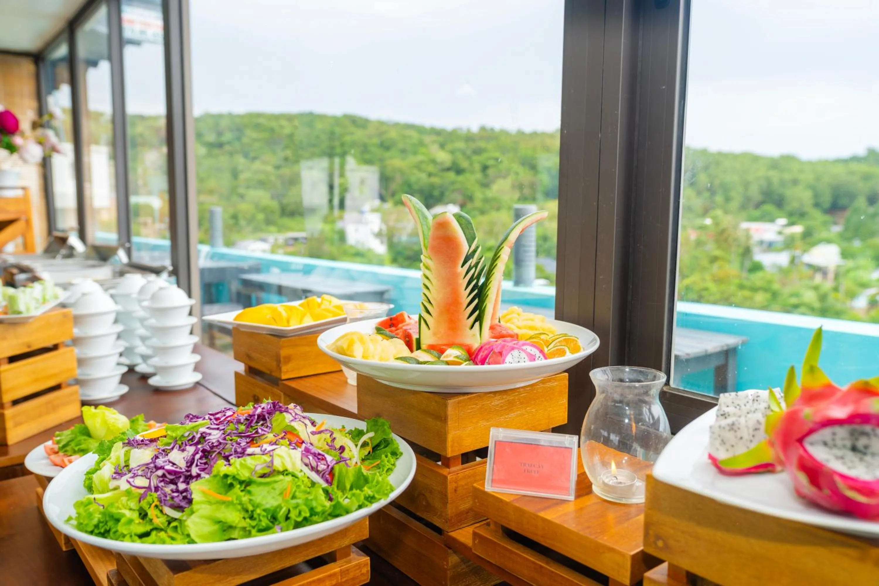 Food in Golden Daisy Hotel Phu Quoc