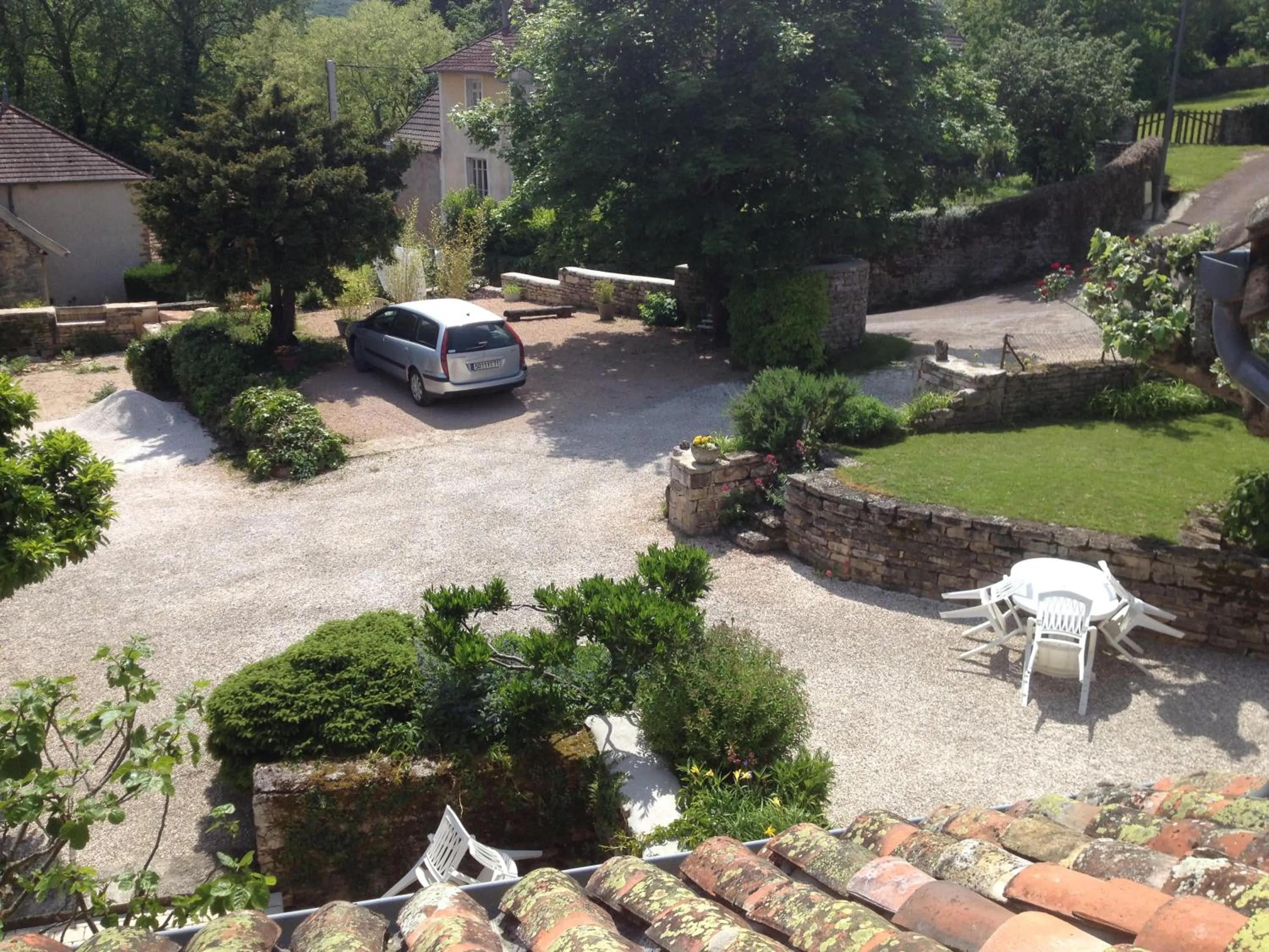 Bird's eye view in Chez Sylvie et Thierry