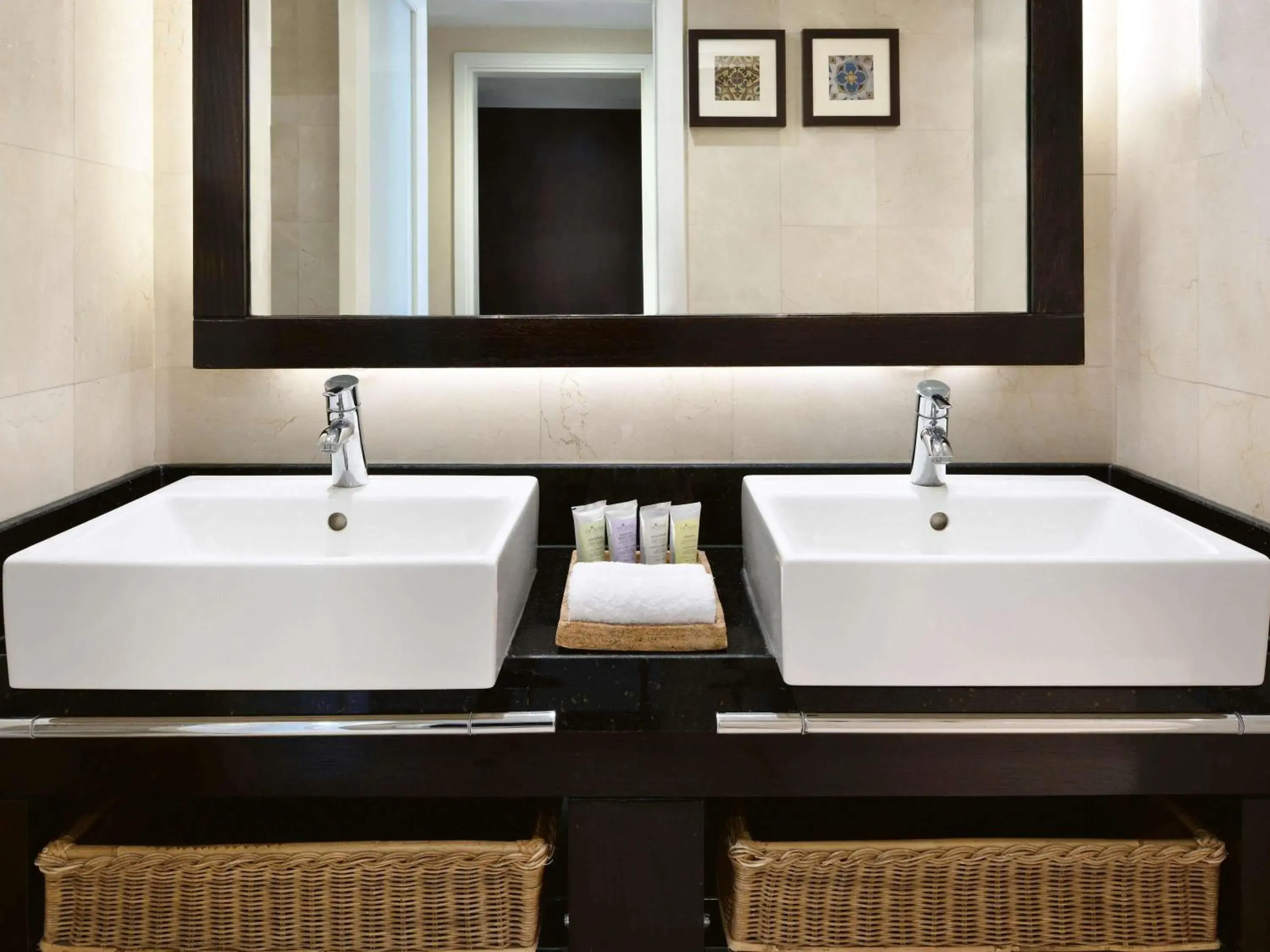 King Suite in Mövenpick Resort Petra King Suite in Mövenpick Resort Petra