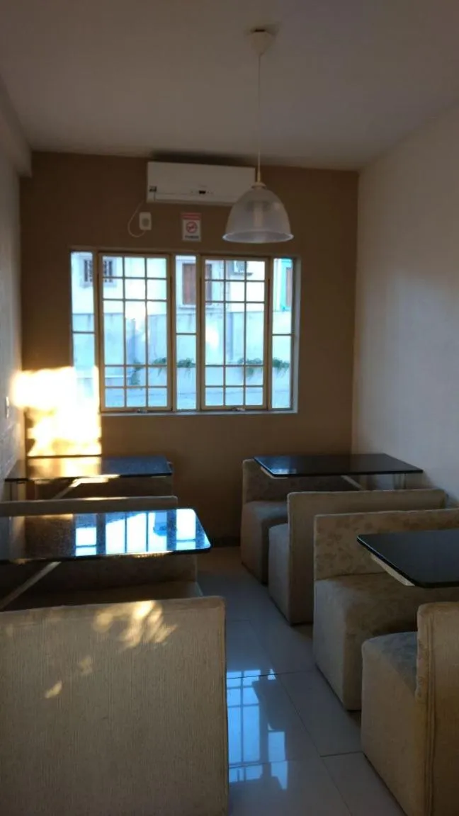 Santa Clara Hotel e Restaurante