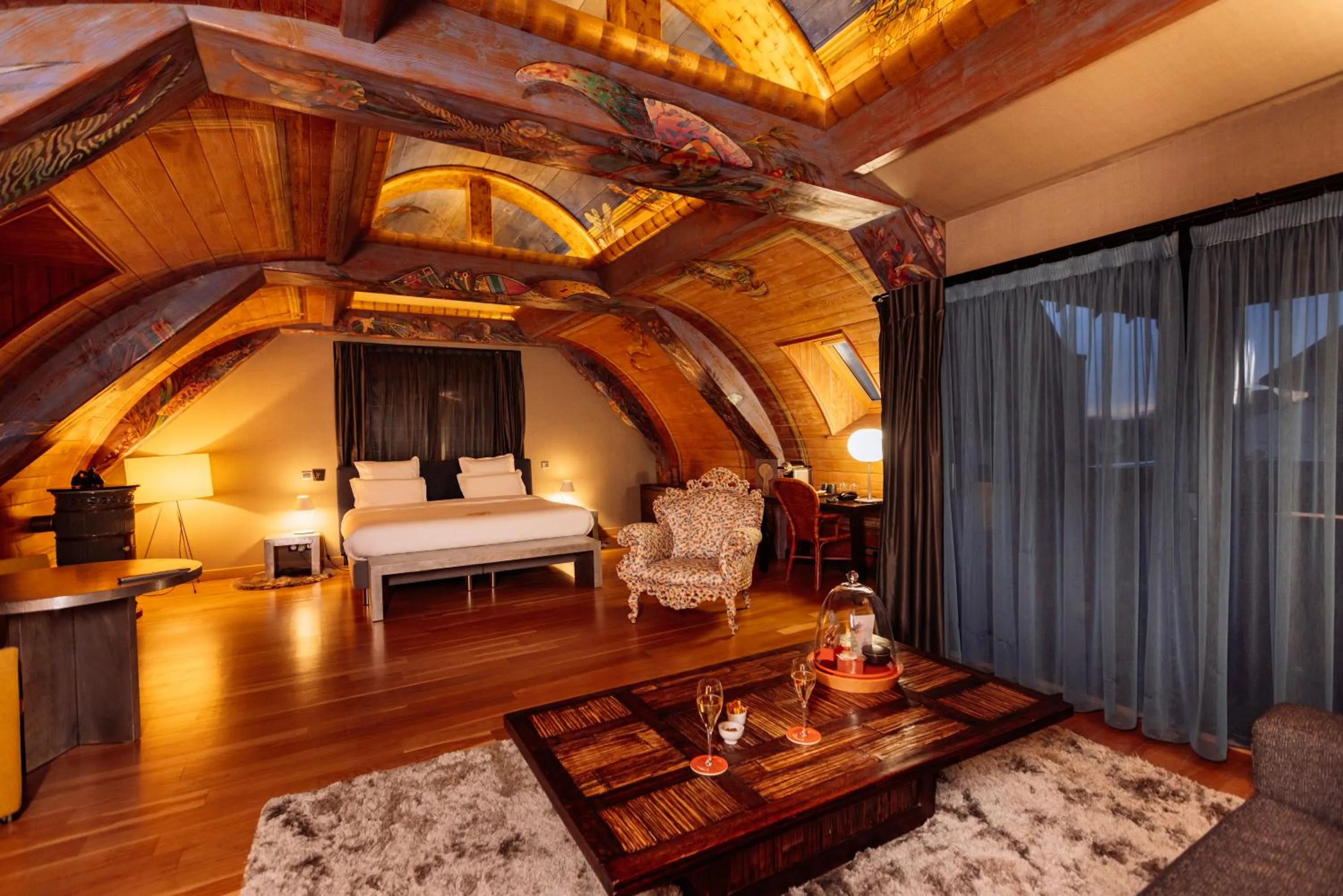 Photo of the whole room, Bed in Hotel des Berges, Restaurant Gastronomique & Spa