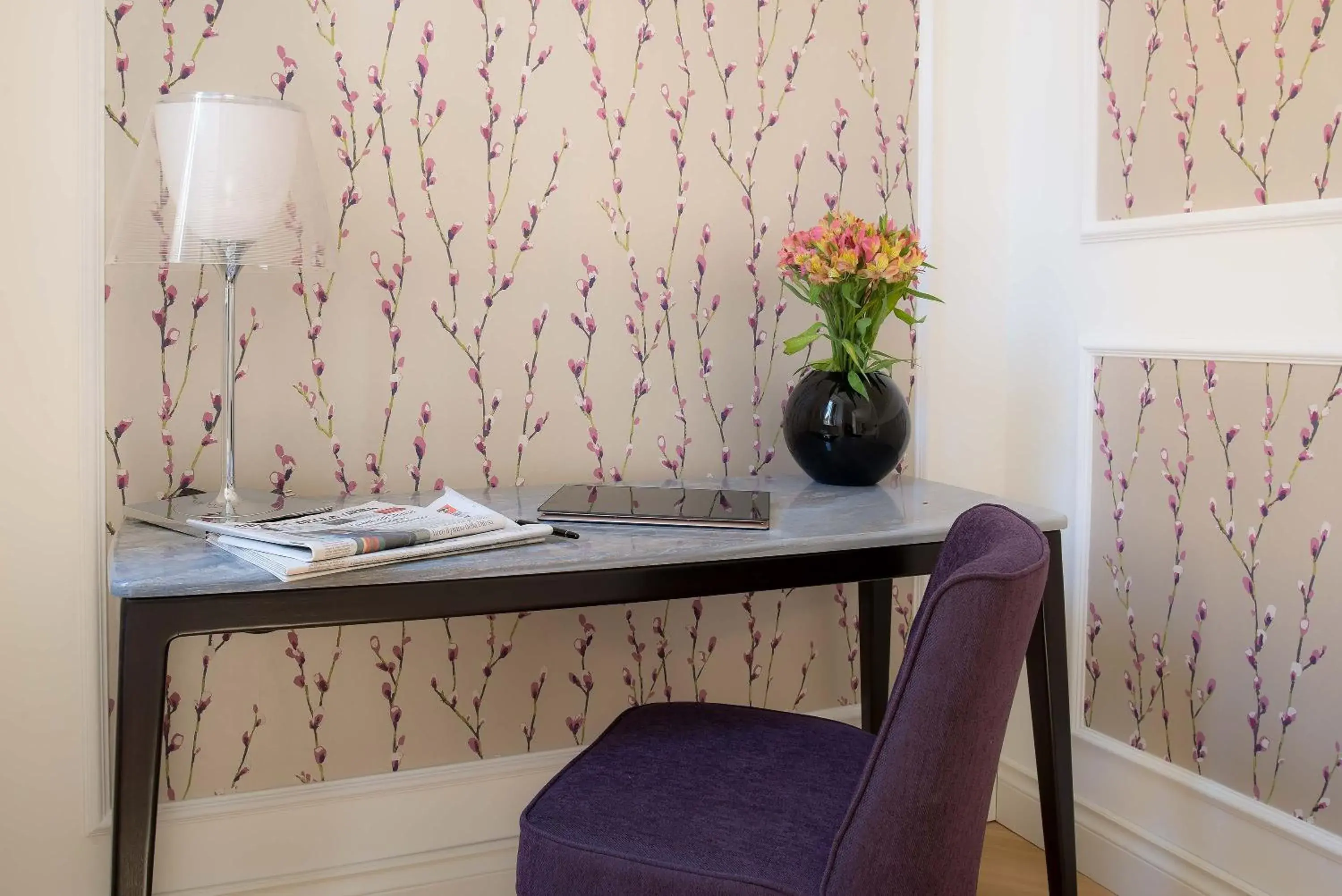 Standard Triple Room in Hotel Damaso Standard Triple Room in Hotel Damaso