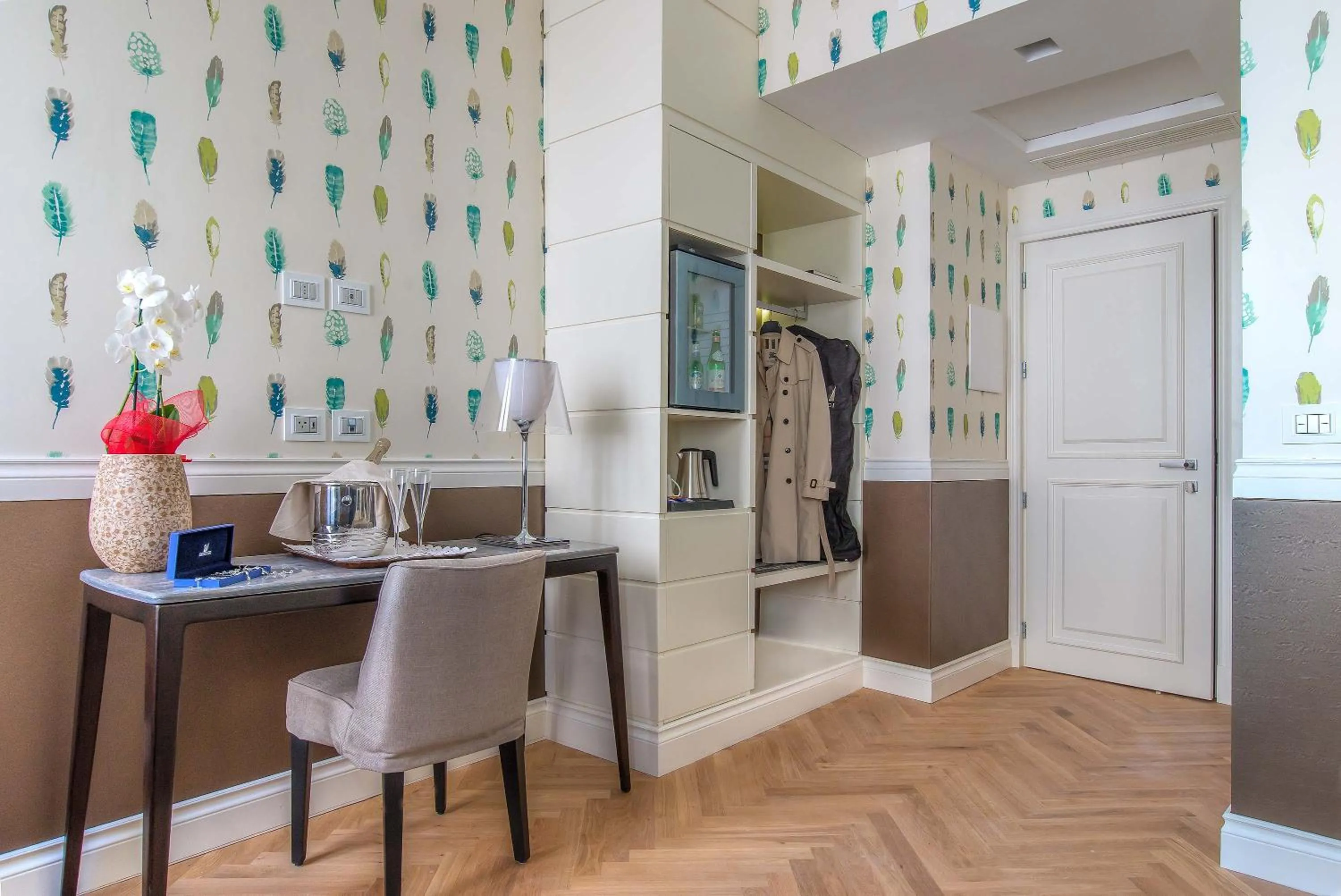 Seating area in Hotel Damaso