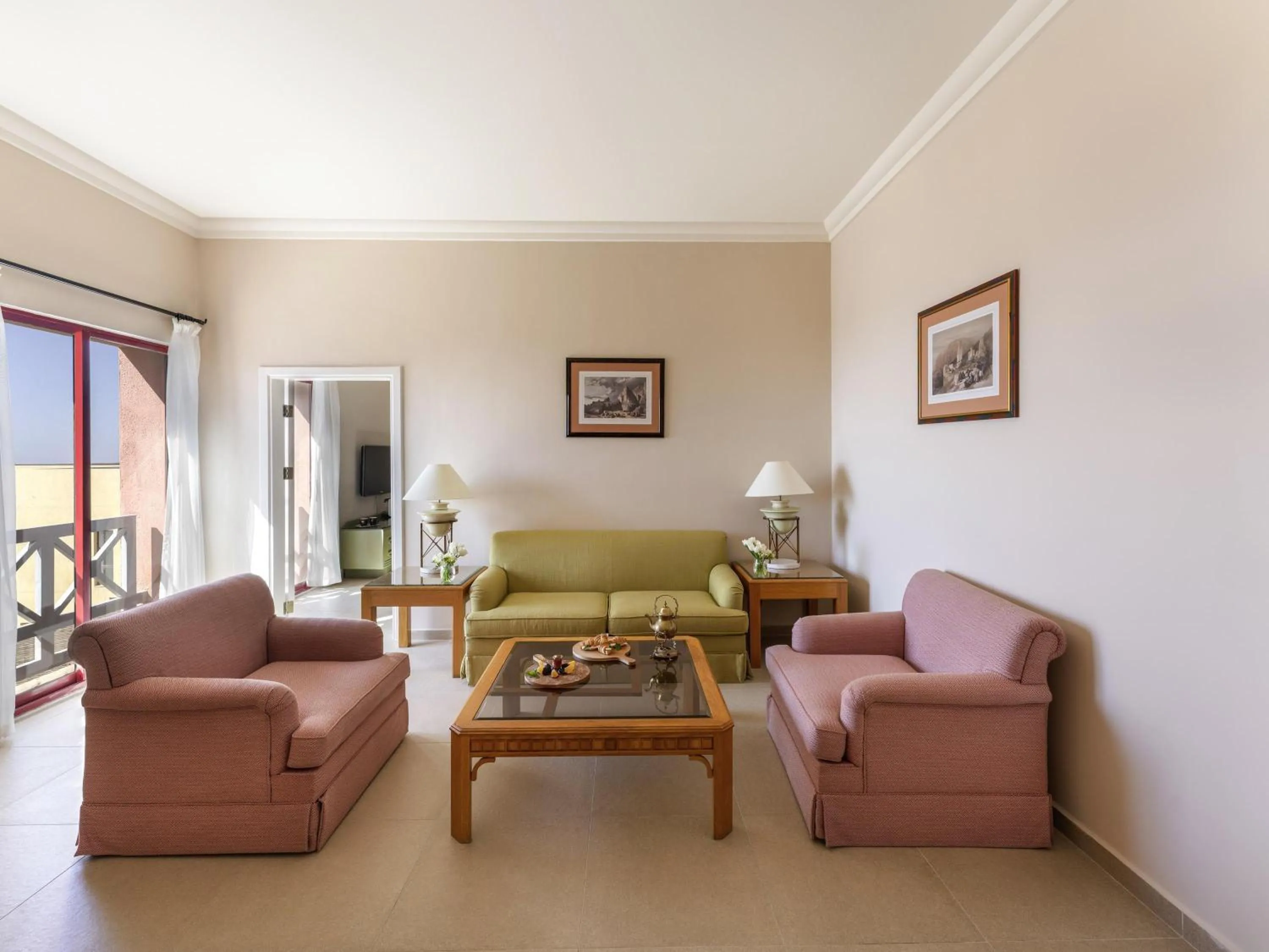 Bedroom in Grand Mercure Petra