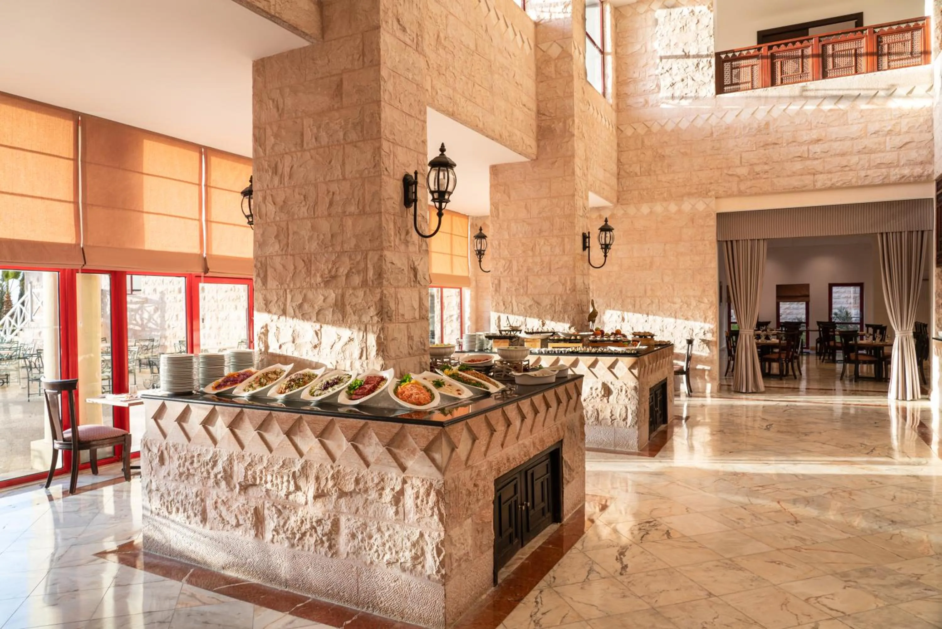 Restaurant/places to eat in Grand Mercure Petra