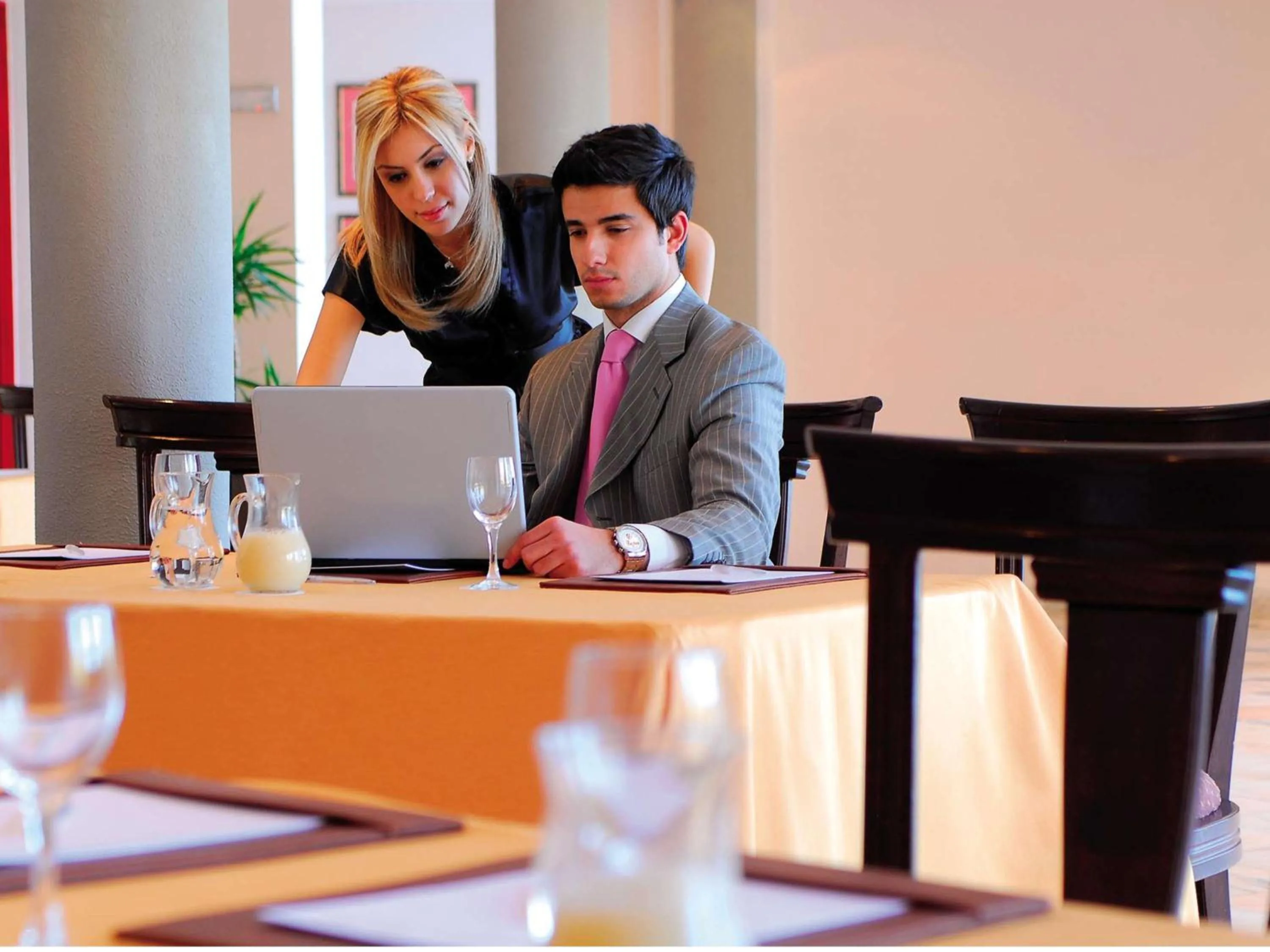 Meeting/conference room in Mövenpick Nabatean Castle Hotel
