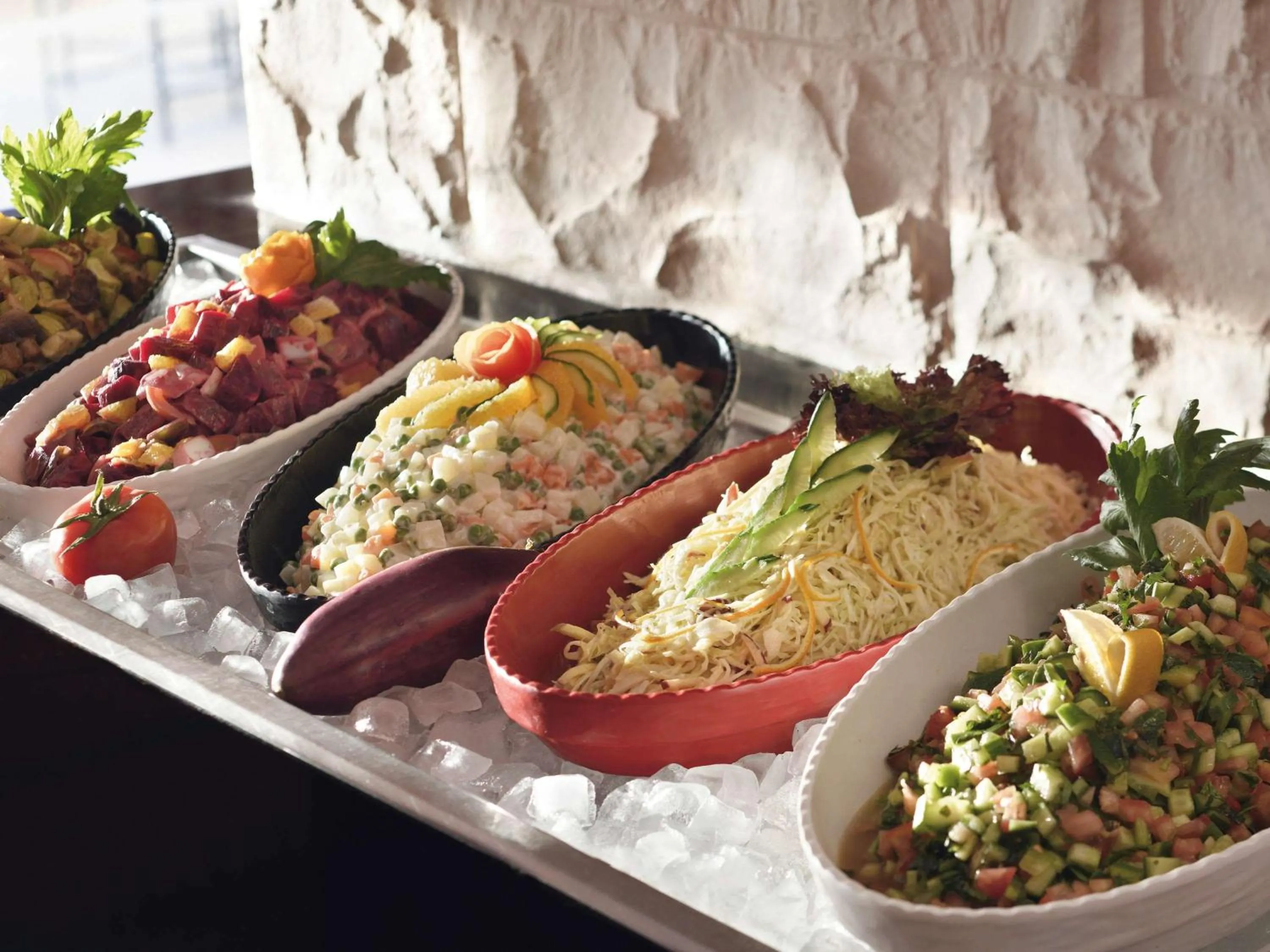 Restaurant/places to eat in Grand Mercure Petra