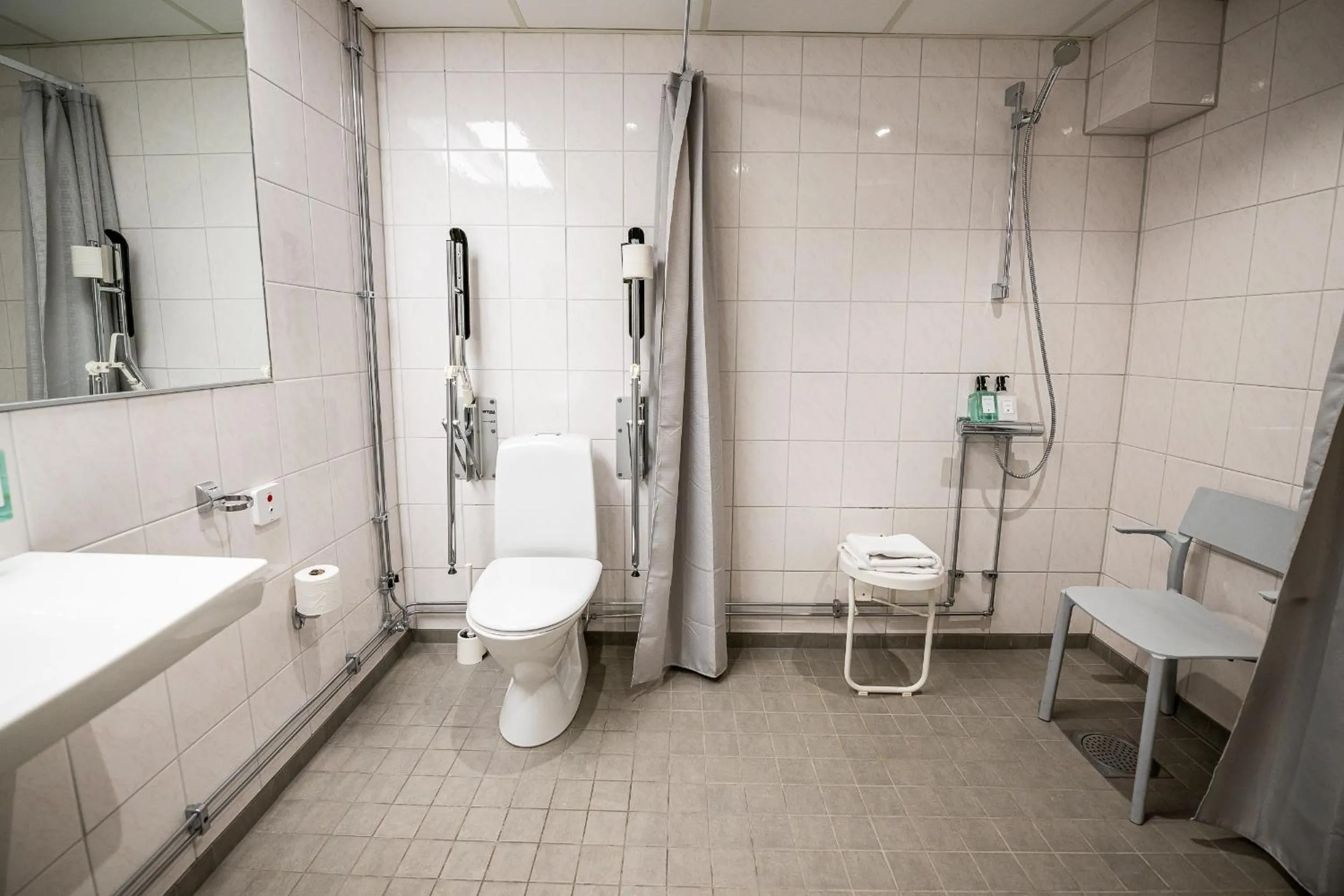 Toilet in Hotel Stensson