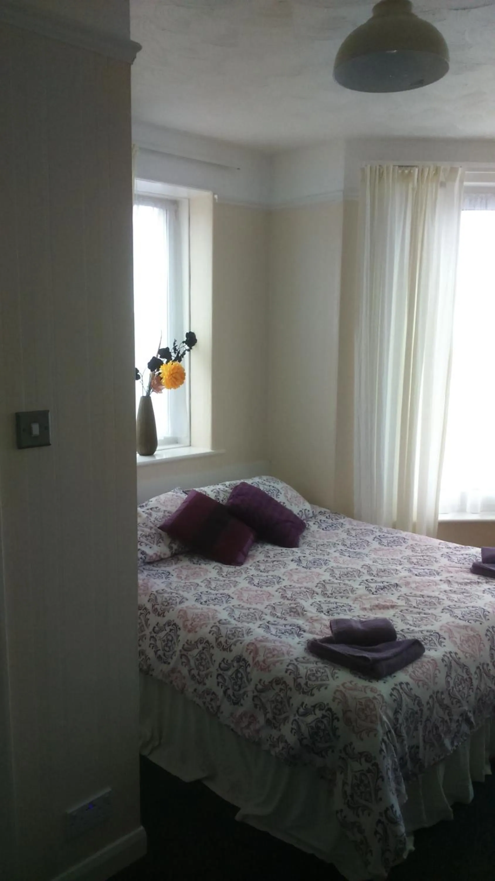 Bed in Smugglers Rest