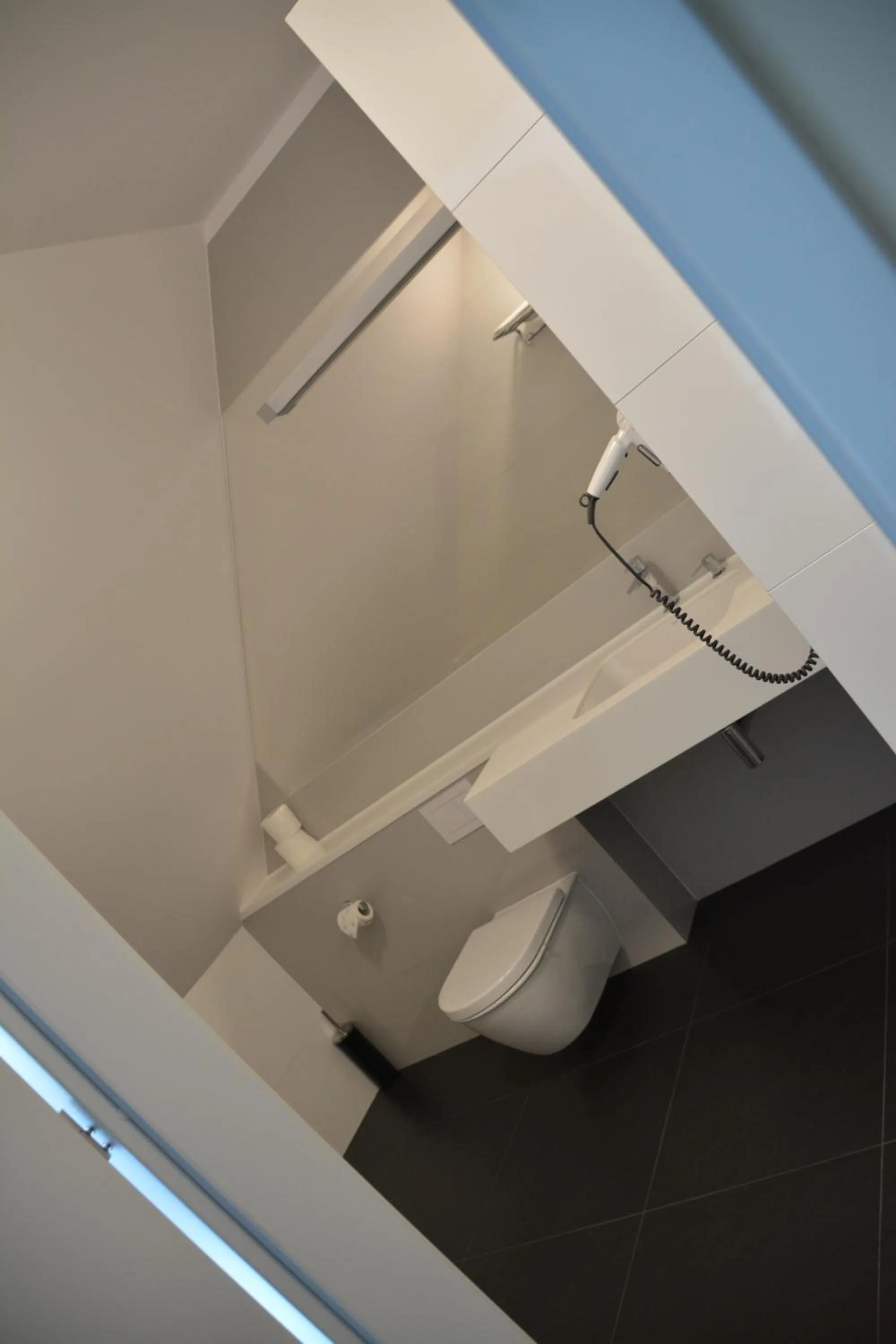 Bathroom in EMEF Centrum Szkoleniowo-Serwisowe