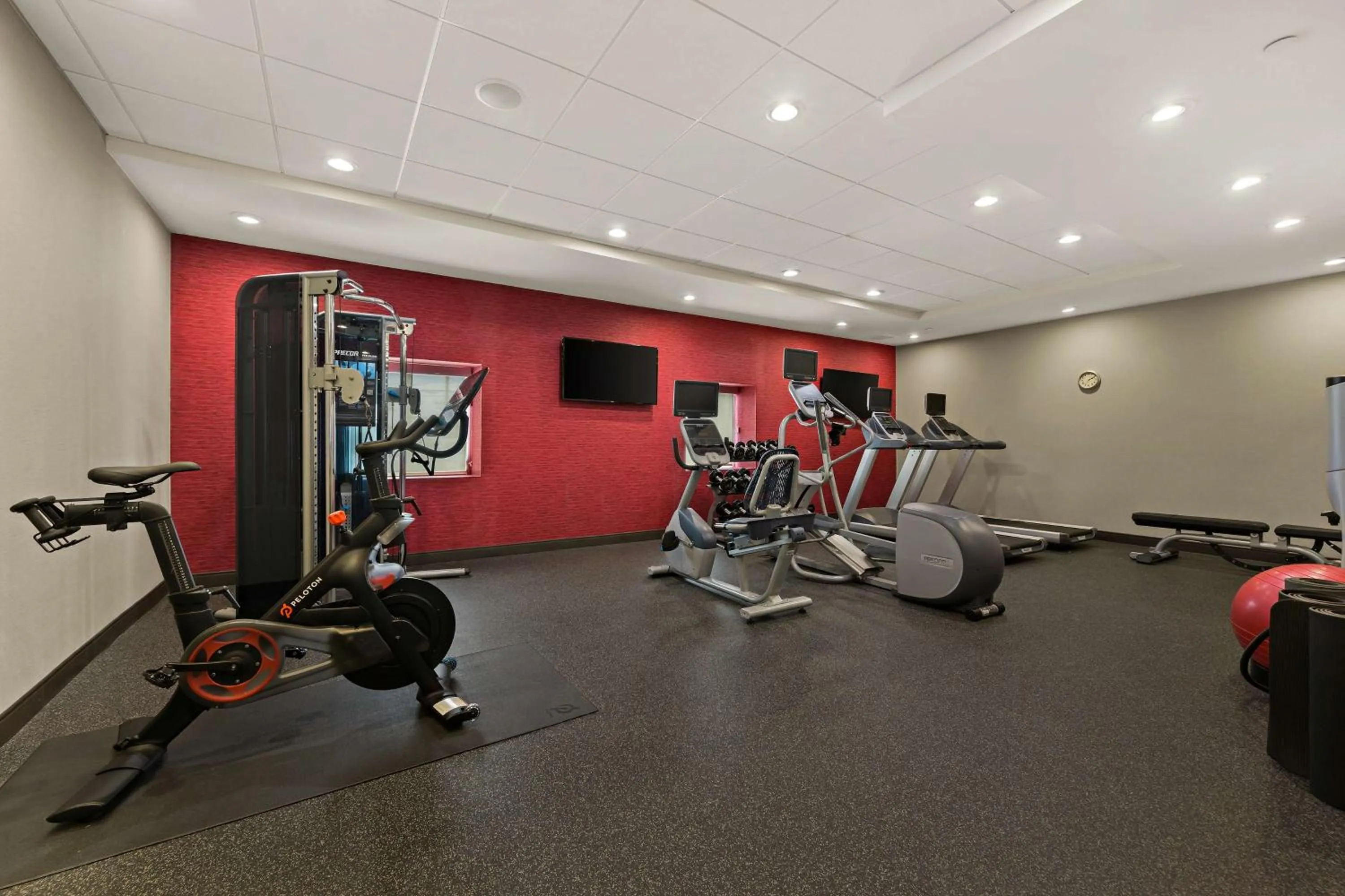 Fitness centre/facilities in Home2 Suites By Hilton Baytown