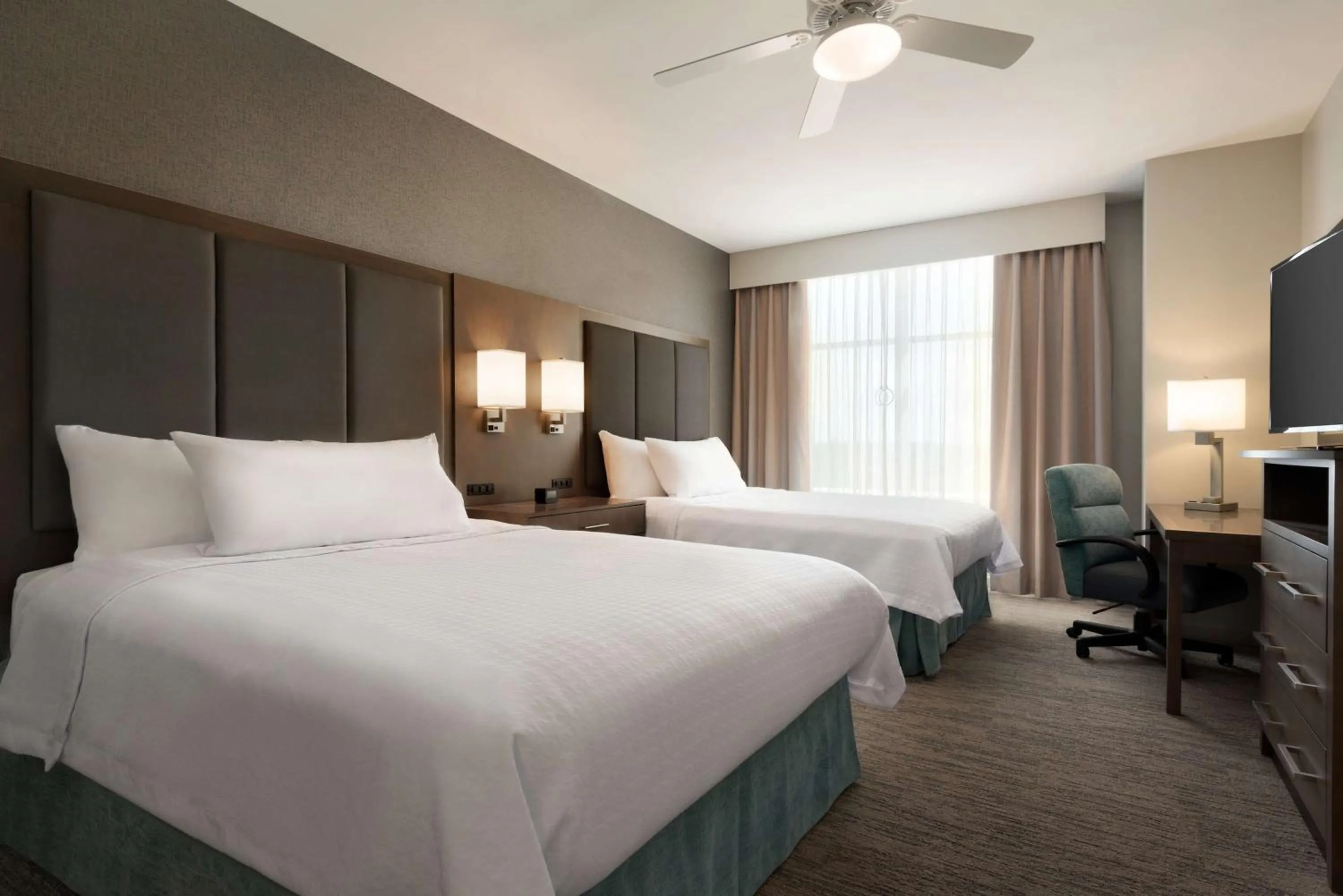 Bed in Homewood Suites By Hilton Memphis - Southaven