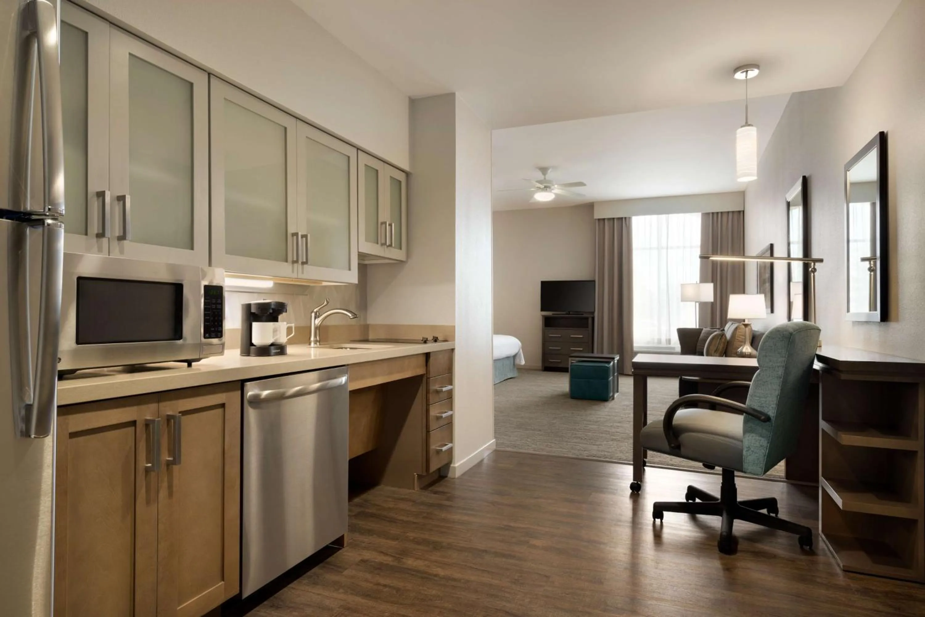 Kitchen or kitchenette in Homewood Suites By Hilton Memphis - Southaven