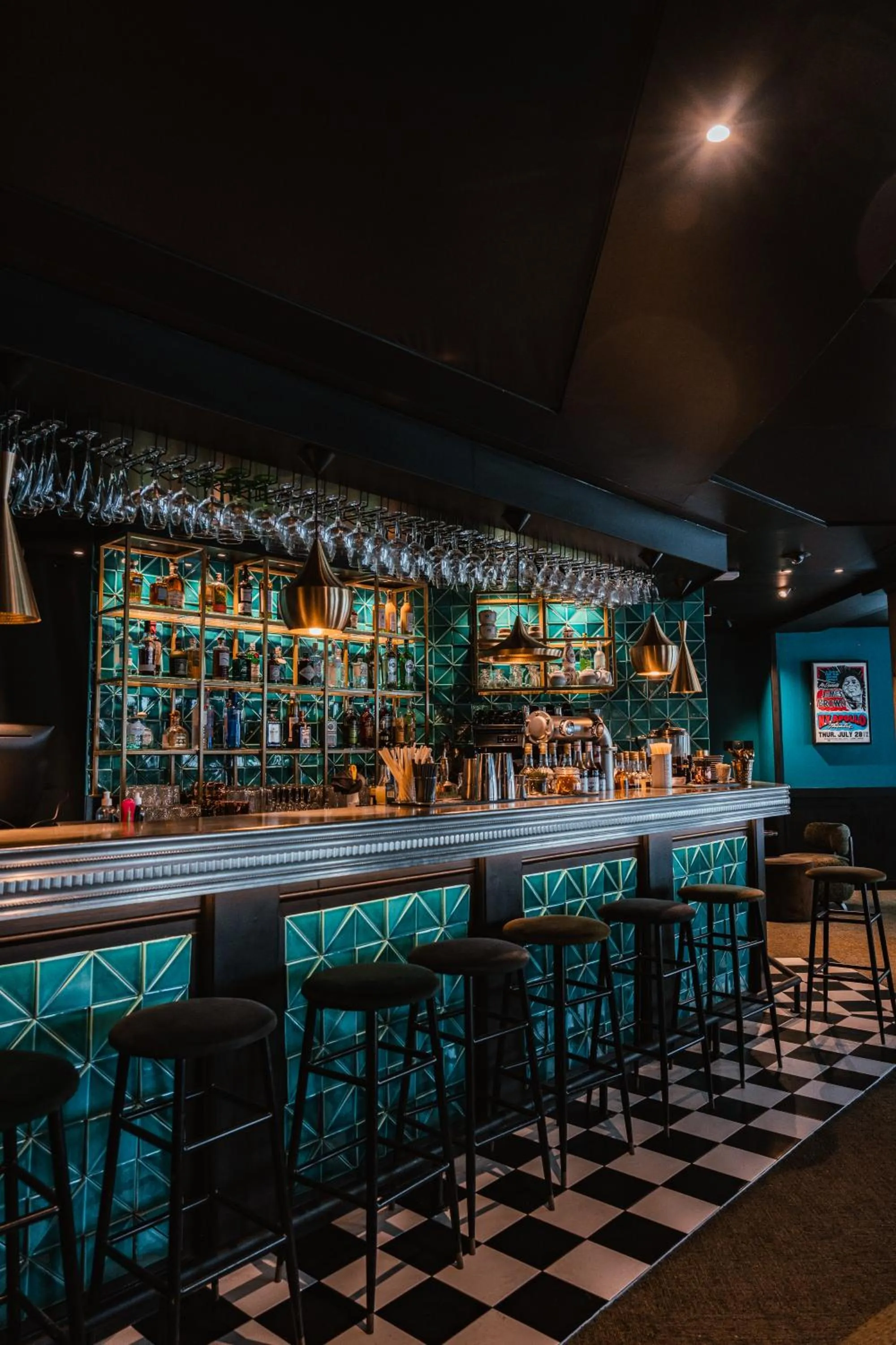 Lounge or bar in Fahrenheit Seven Courchevel