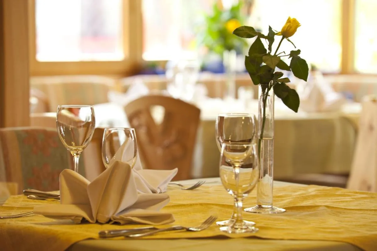 Restaurant/places to eat in Landgasthof Paradies