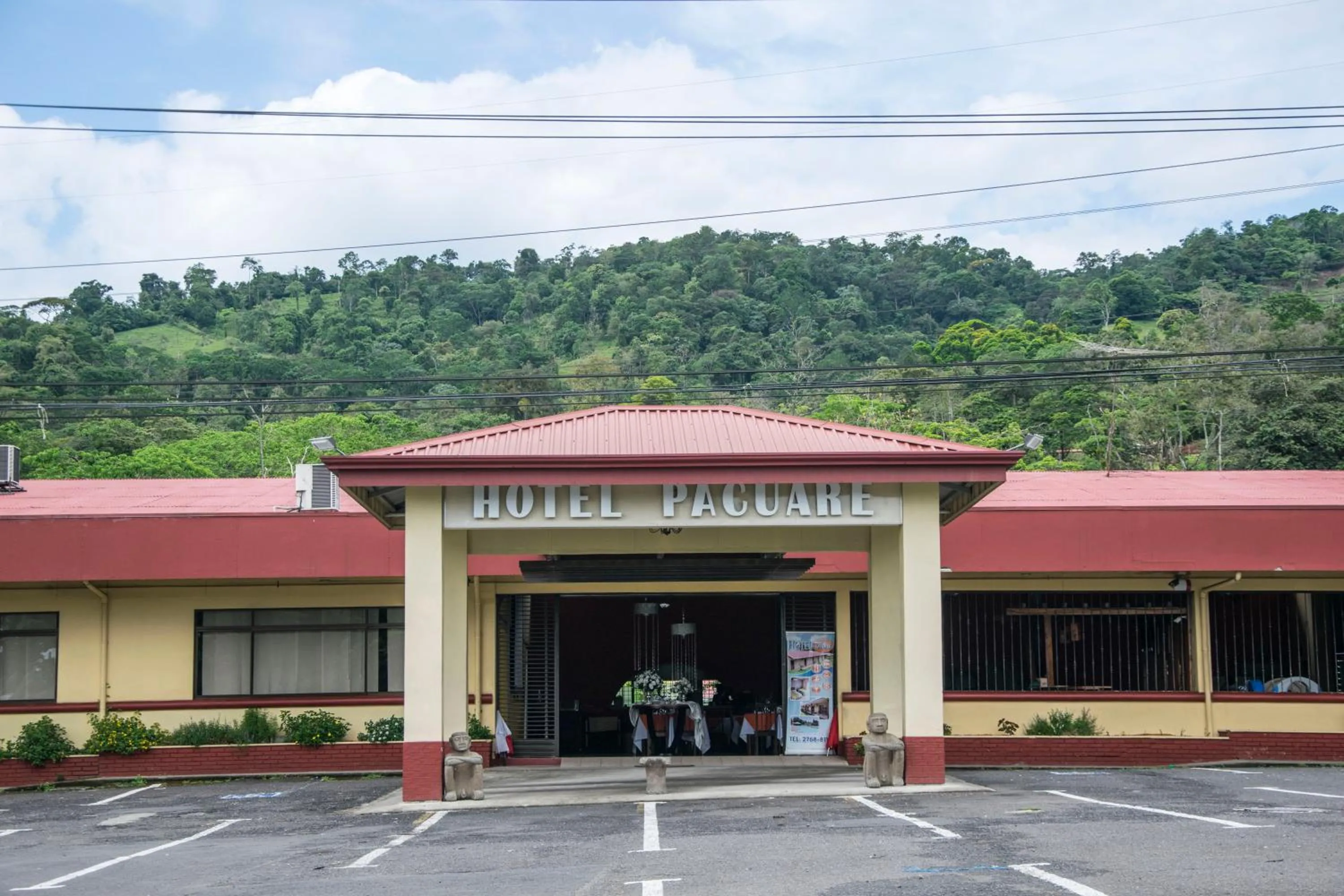 Property building in Hotel Pacuare
