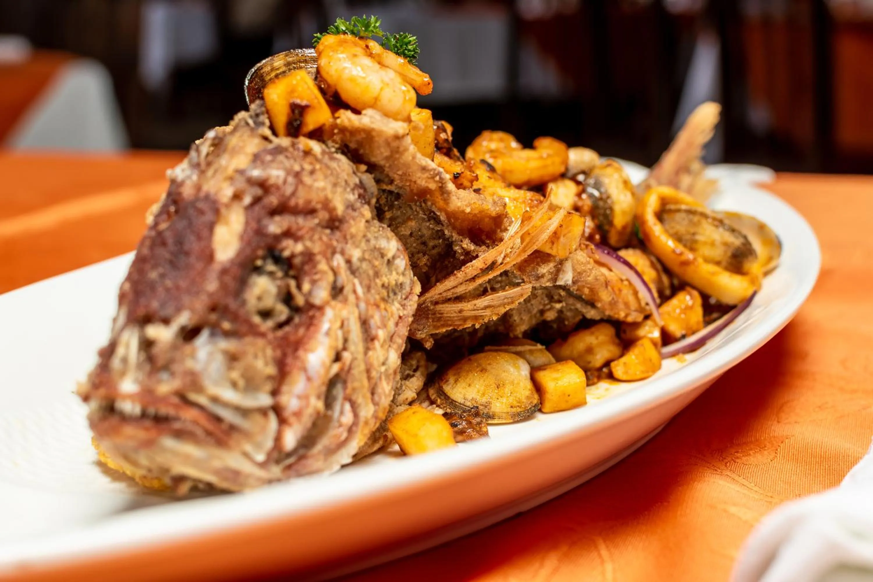 Restaurant/places to eat in Hotel Pacuare