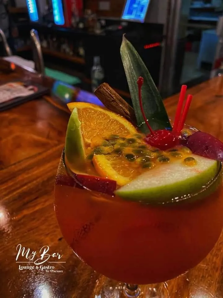 Lounge or bar in Hotel Pacuare