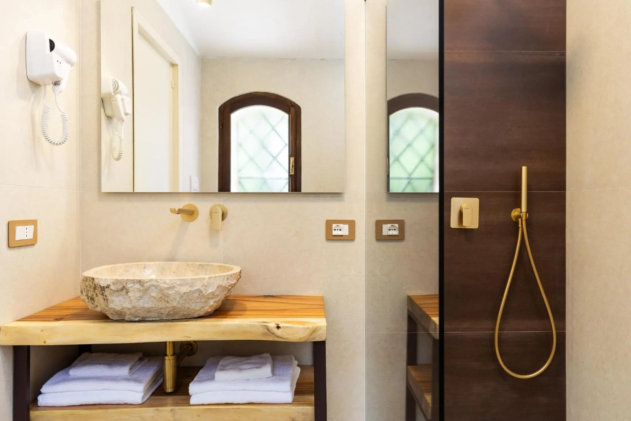 La Jacia Hotel & Resort