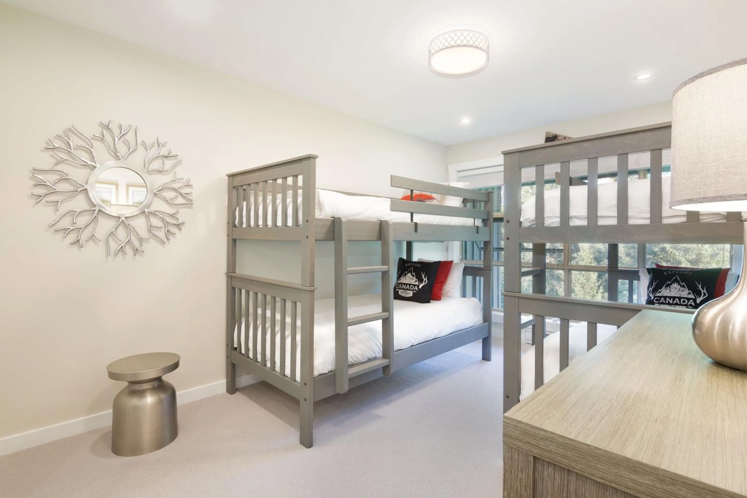 Bed in Aspens Mountain Side Resort