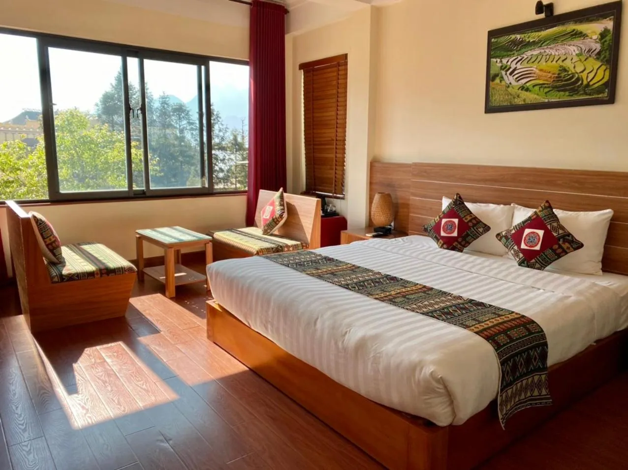 Photo of the whole room, Bed in Sapa Garden Hotel