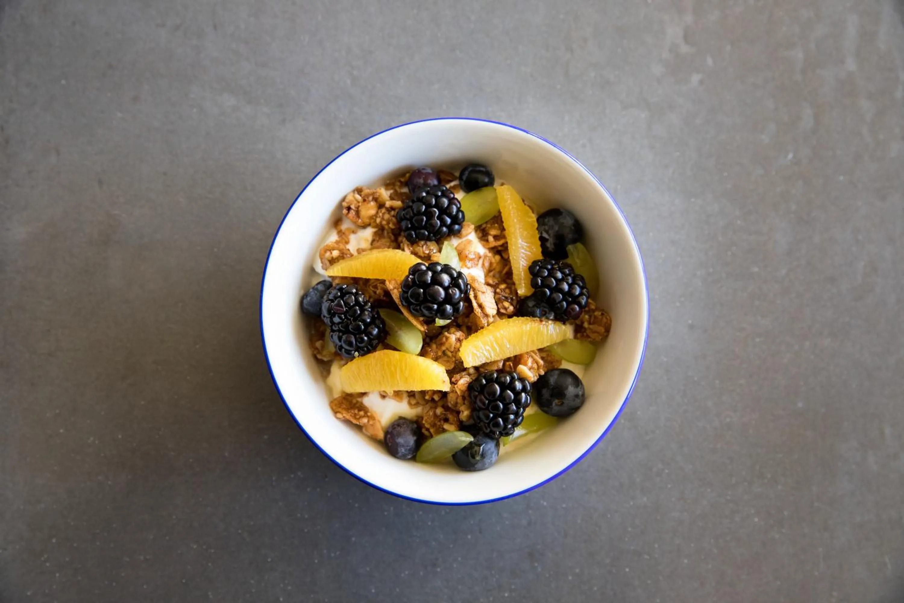 Breakfast in Kimpton Rowan Palm Springs Hotel by IHG