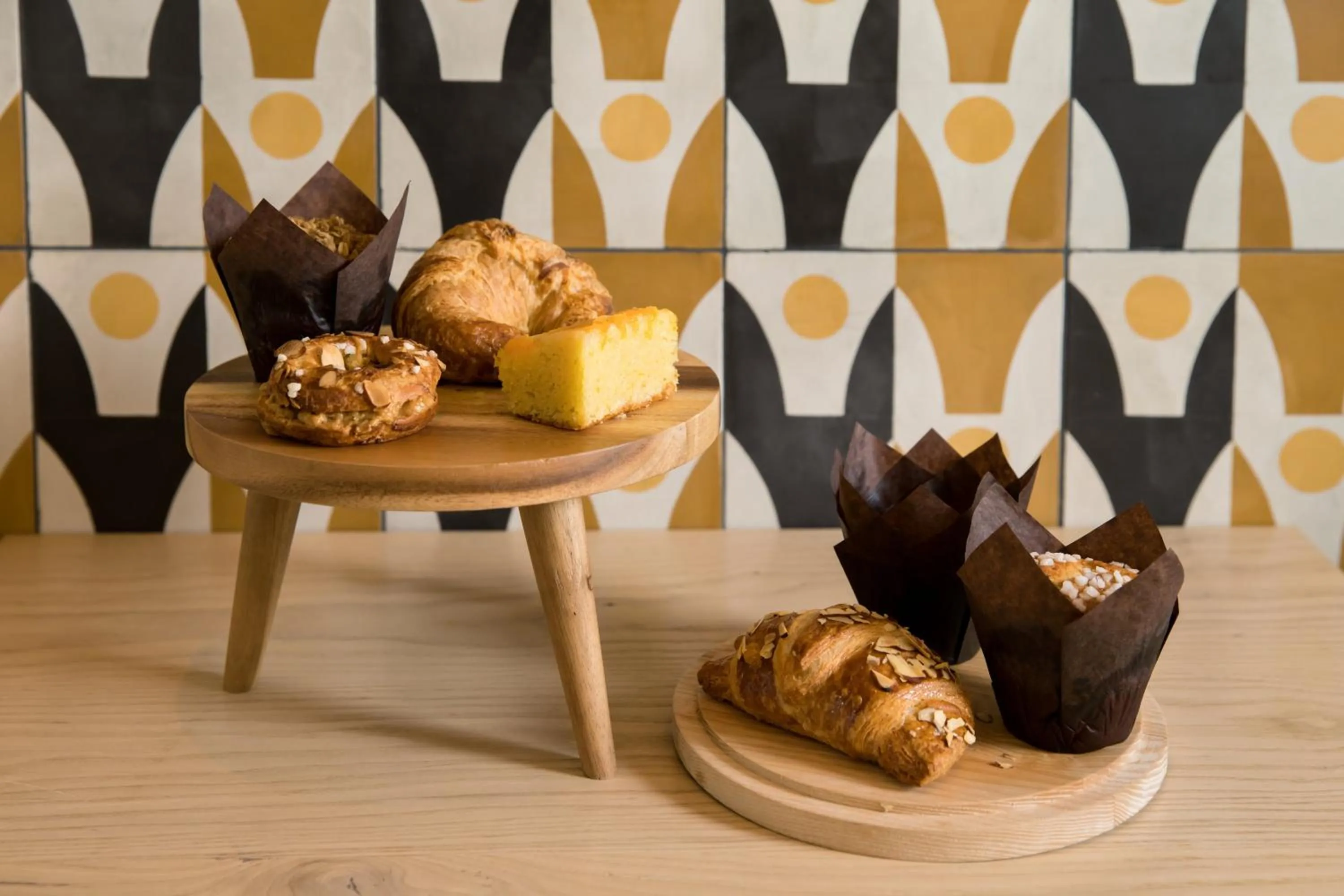 Restaurant/places to eat in Kimpton Rowan Palm Springs Hotel by IHG