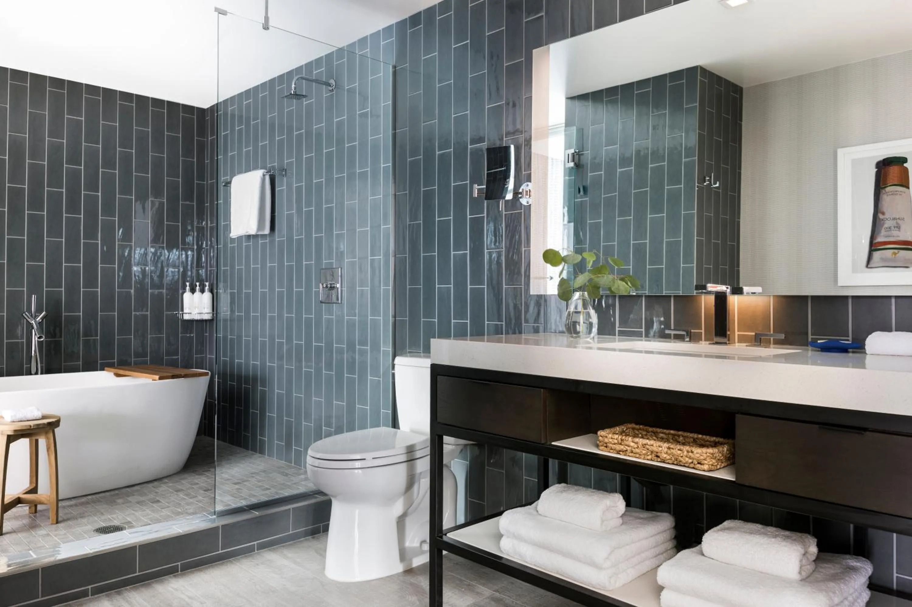 Bathroom in Kimpton Rowan Palm Springs Hotel by IHG