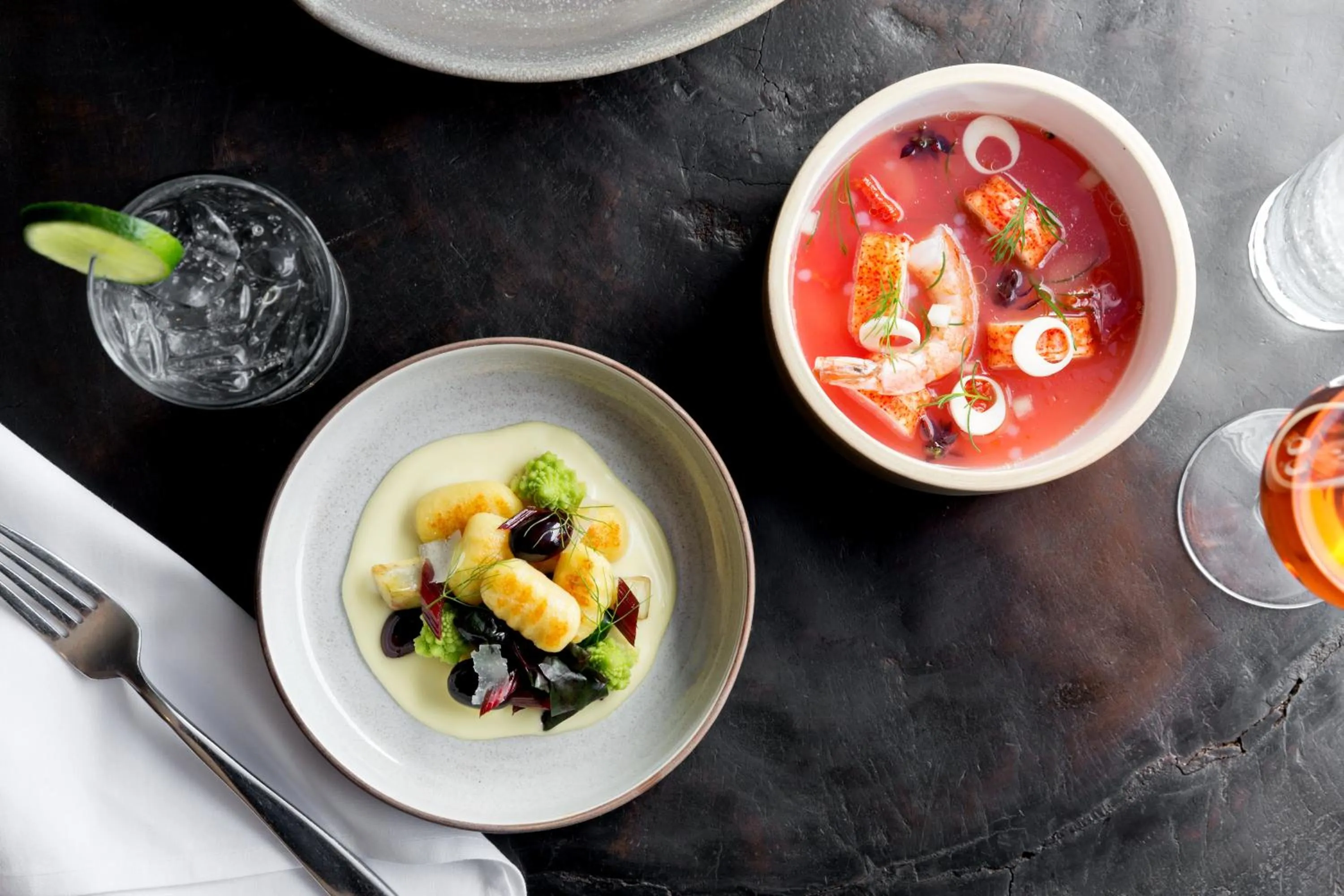 Restaurant/places to eat in Kimpton Rowan Palm Springs Hotel by IHG