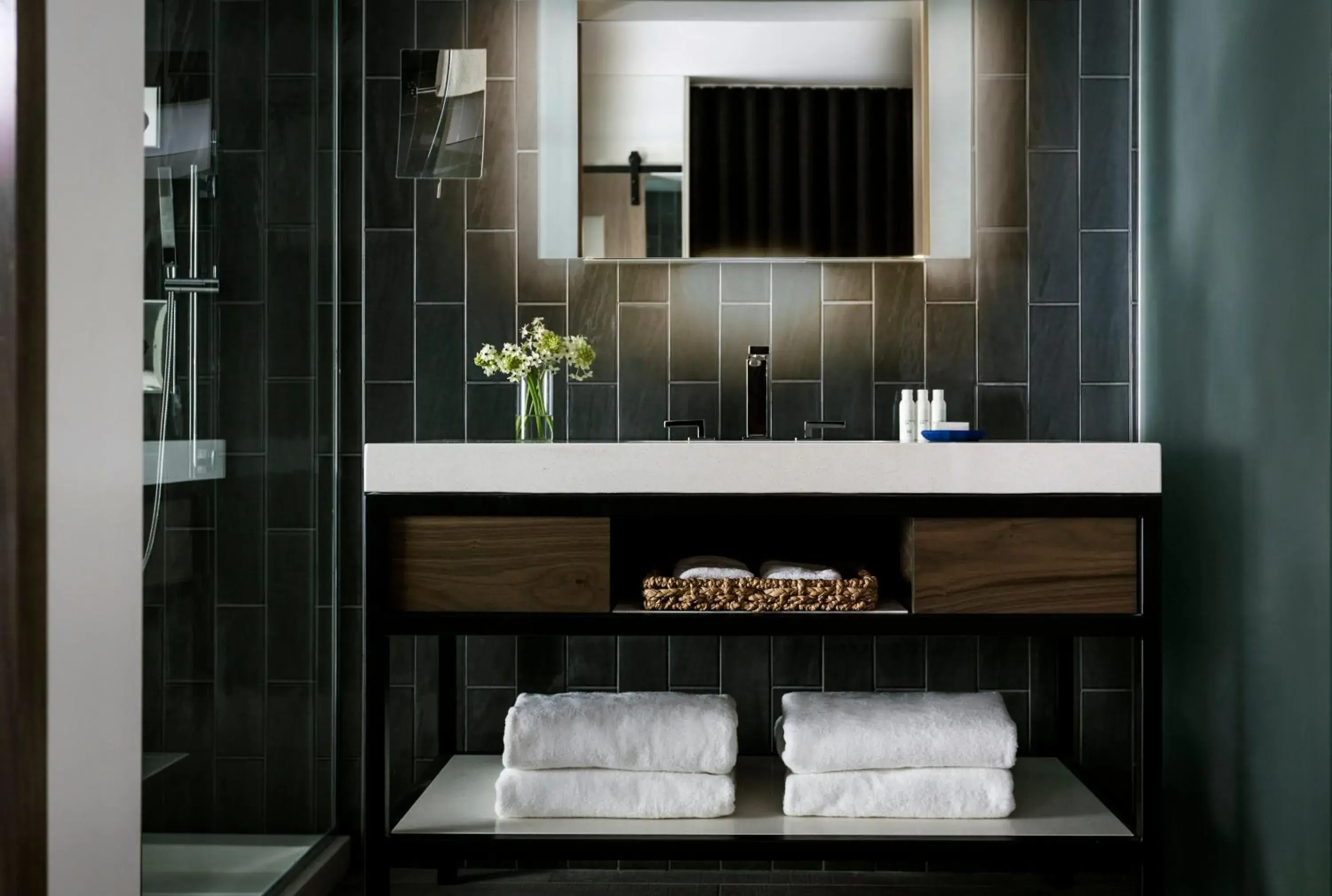 King Room with Mobility Accessible Roll-In Shower - Non-Smoking in Kimpton Rowan Palm Springs Hotel by IHG King Room with Mobility Accessible Roll-In Shower - Non-Smoking in Kimpton Rowan Palm Springs Hotel by IHG